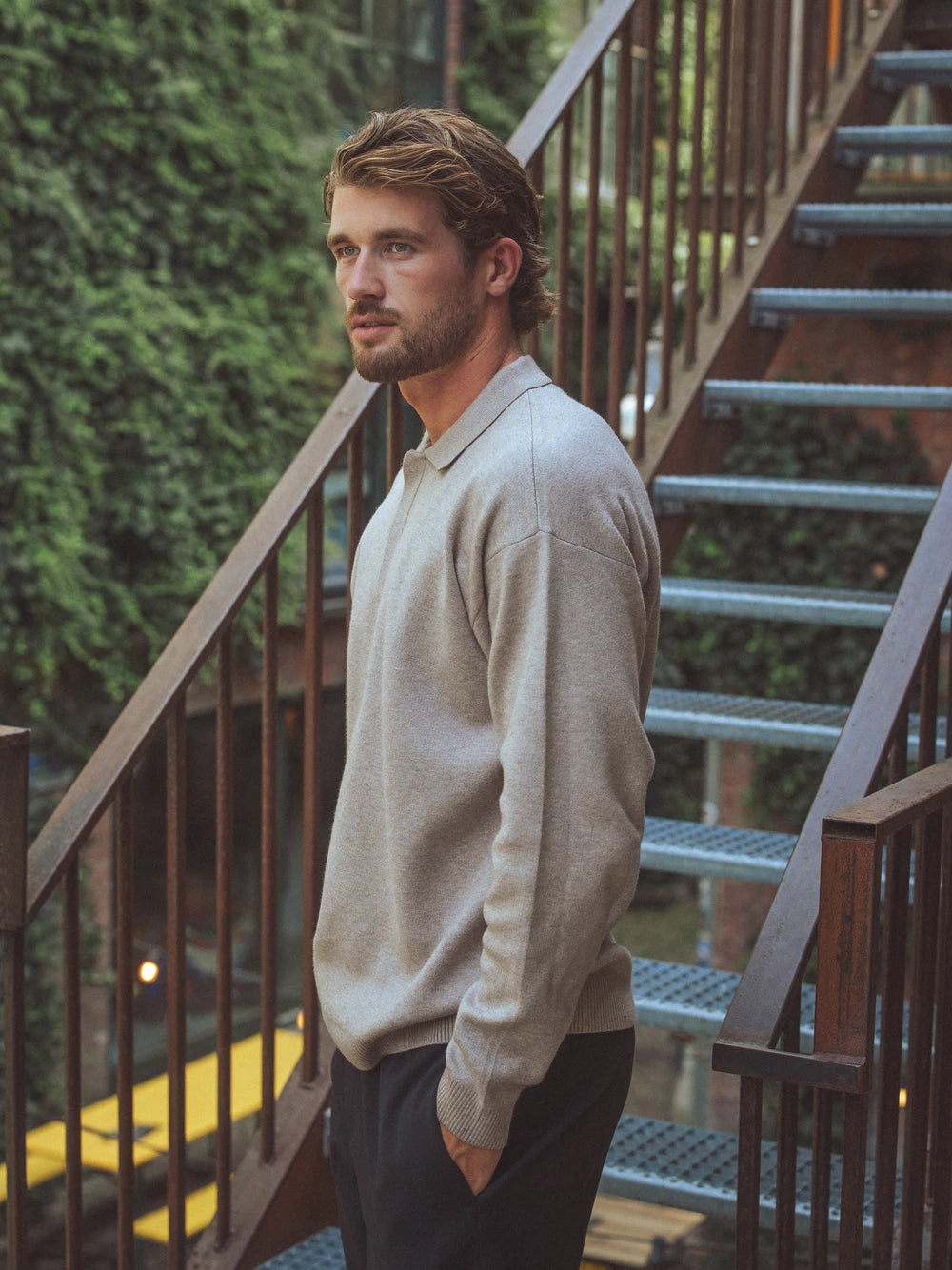 Creme oversized Strick-Polo