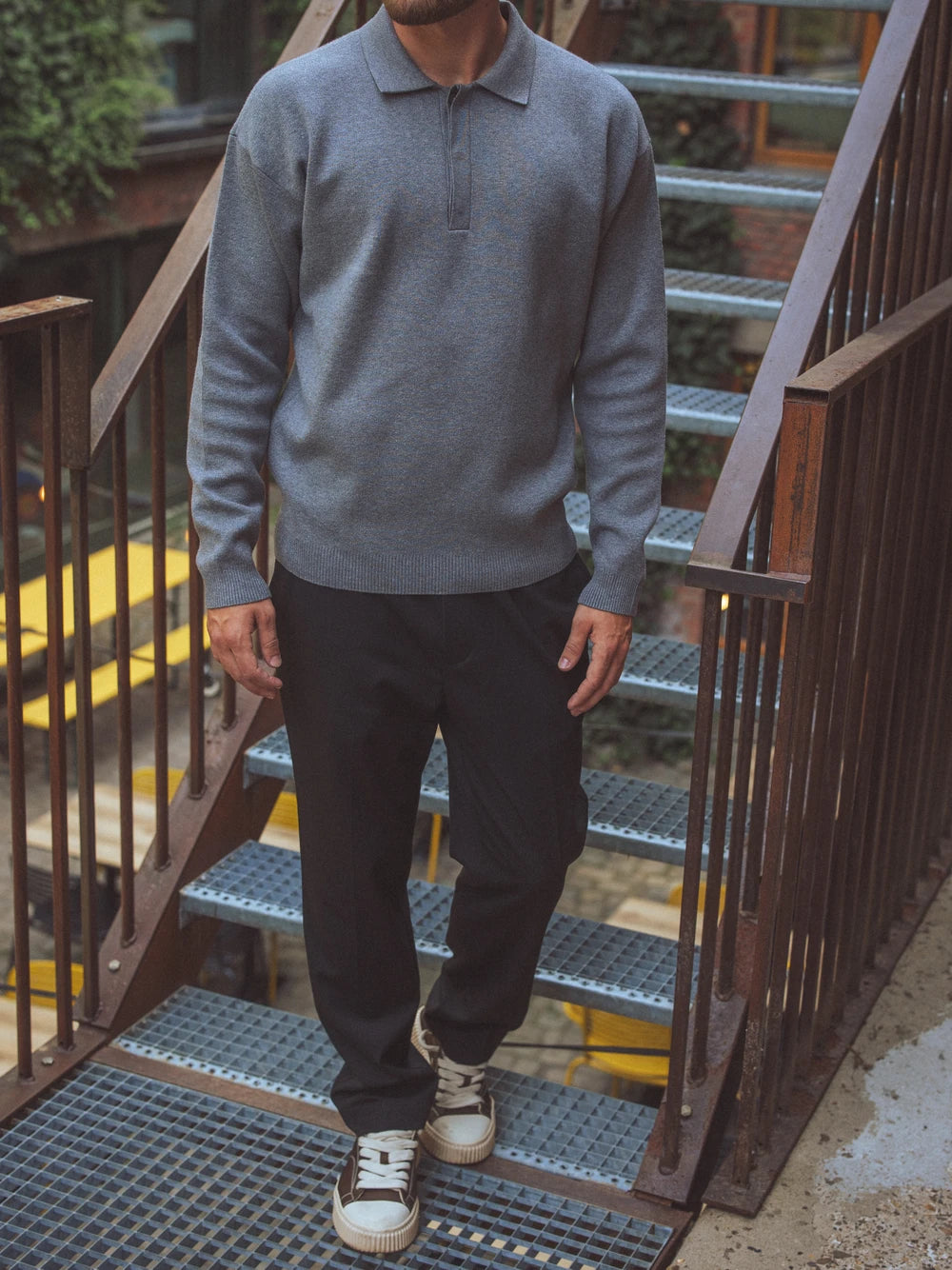 Graues Oversized Strickpolo