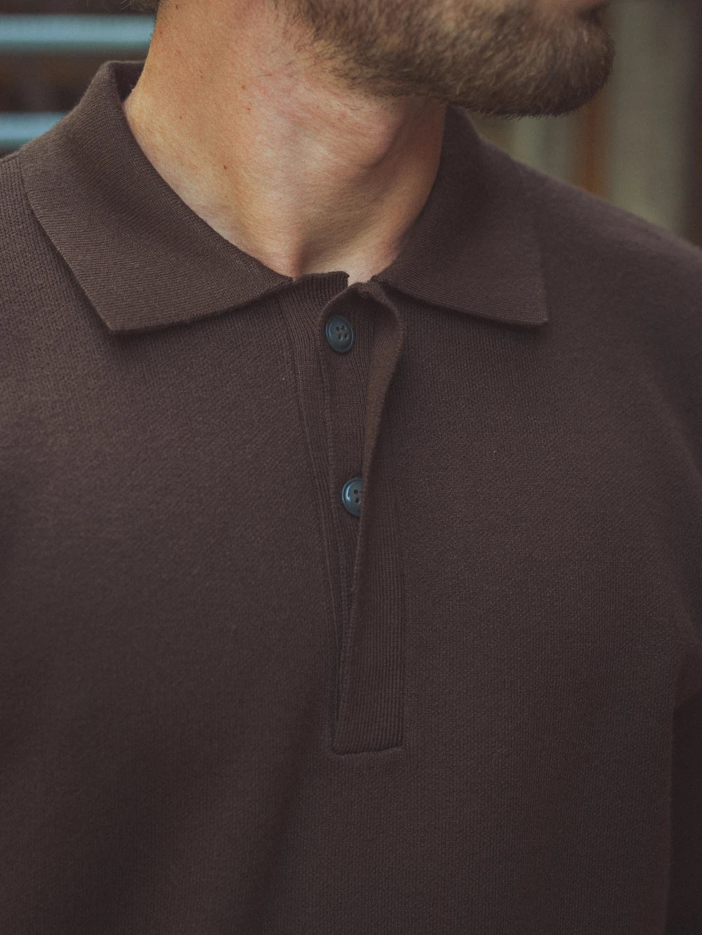Braunes Oversize-Strickpolo