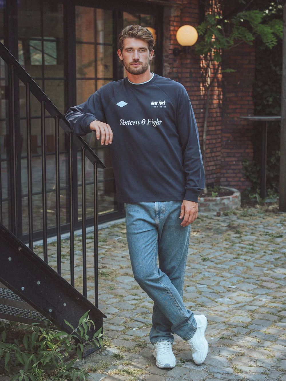 Navy Oversized Graphic Longsleeve