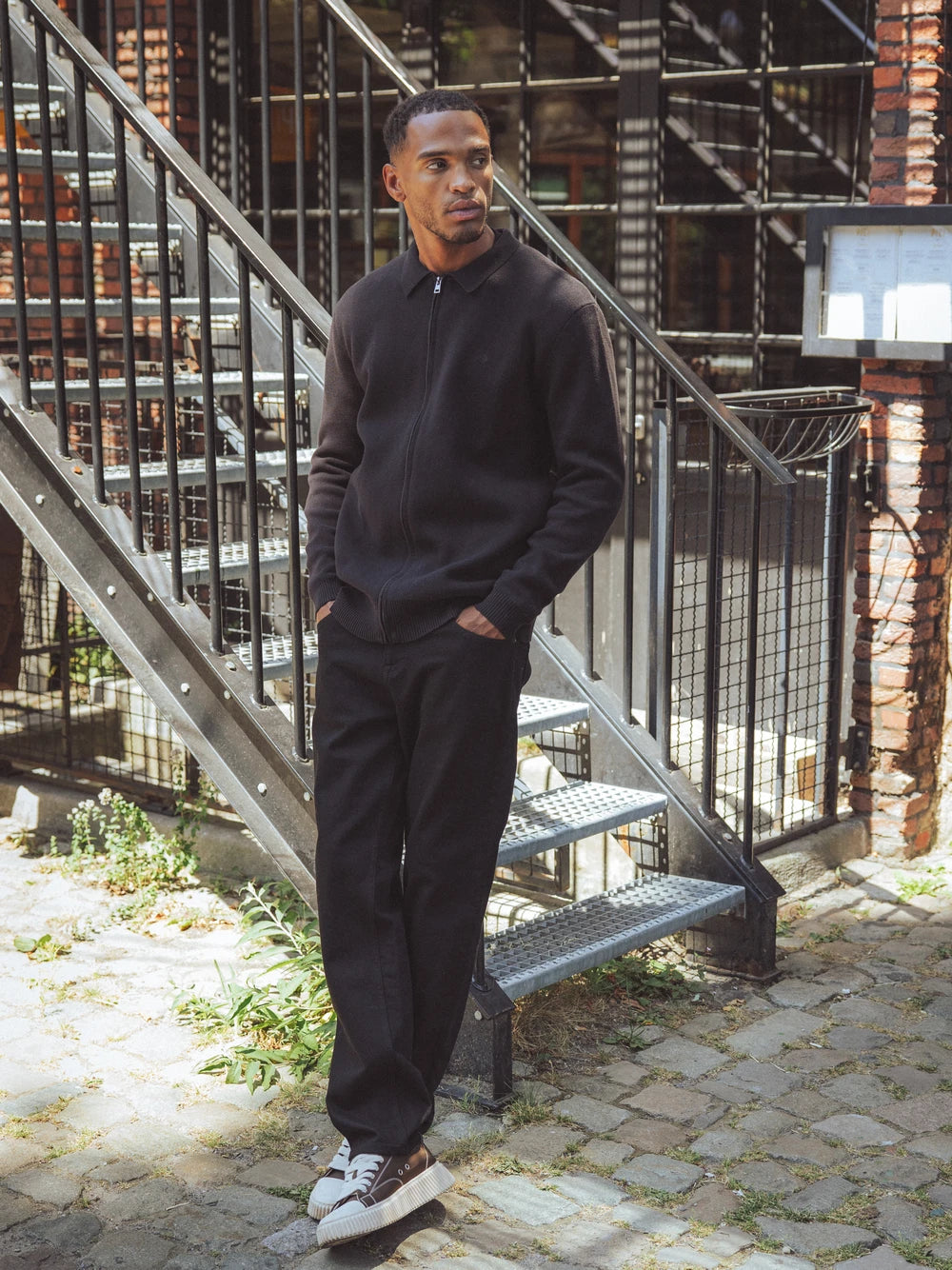 Black Fine Zip Cardigan