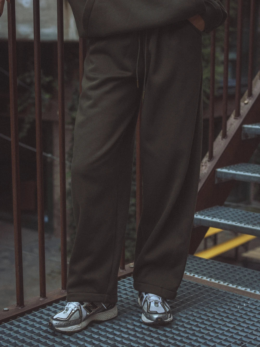 Army-Oversized-Jogginghose