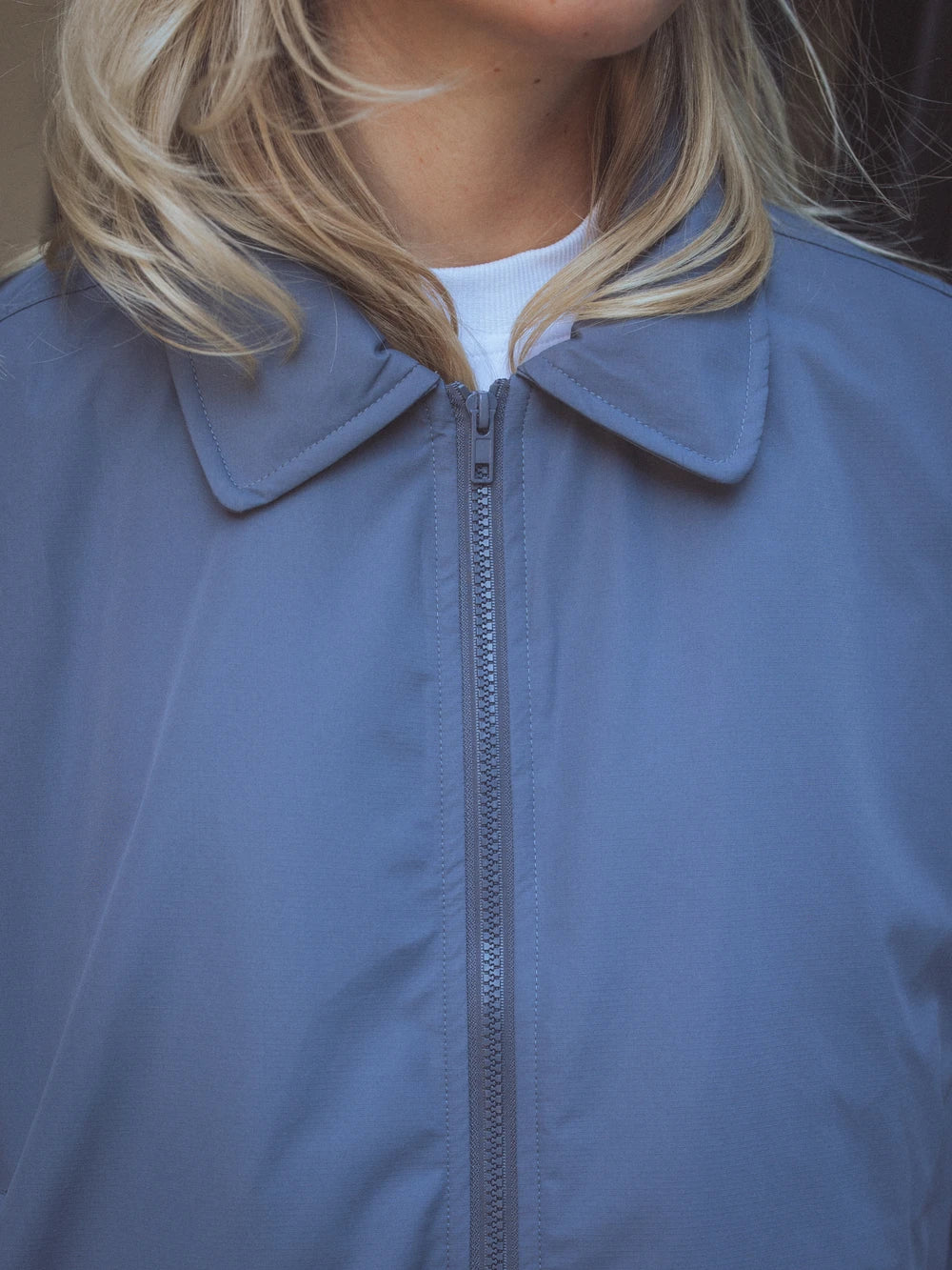Blaue Steppjacke