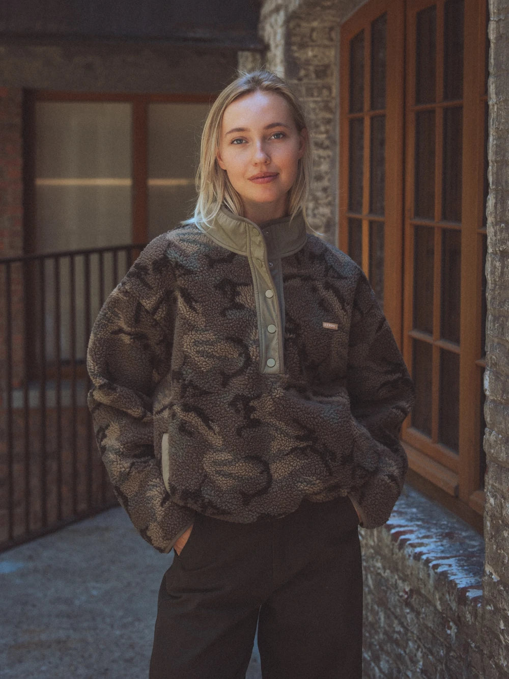 Camo Oversize Teddy Half Zip