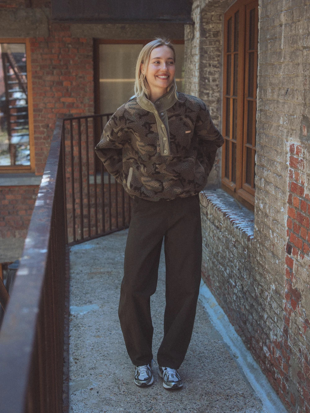 Camo Oversize Teddy Half Zip