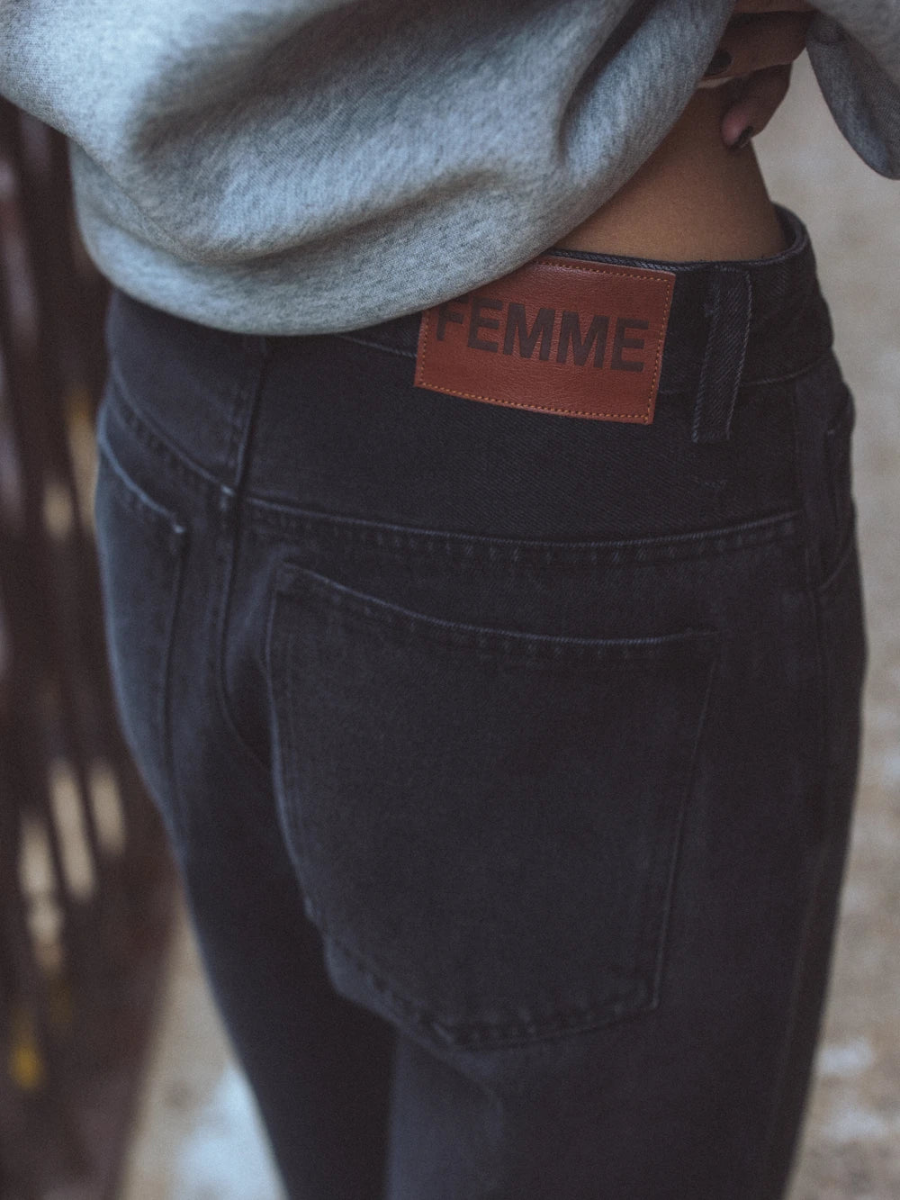 Washed Black Femme Jeans