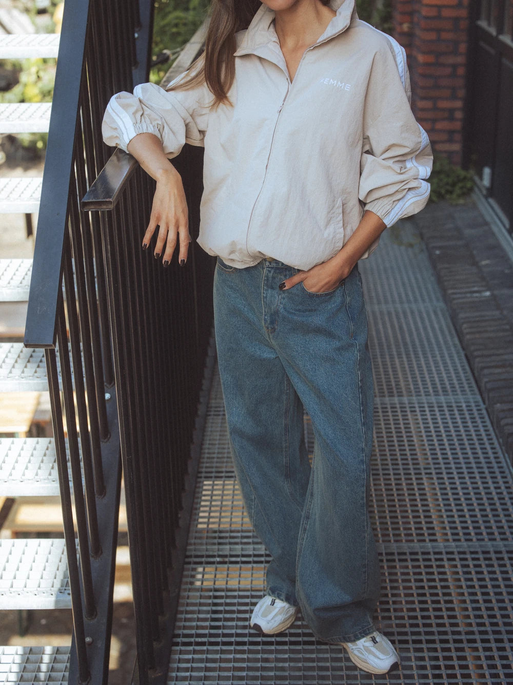 Brown Washed Balloon Jeans