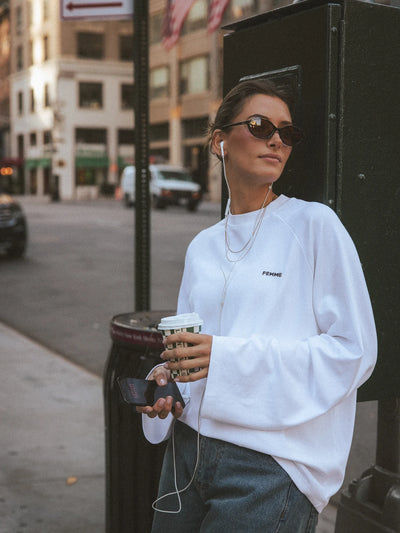 Weißes Langarmshirt mit Raglanärmeln