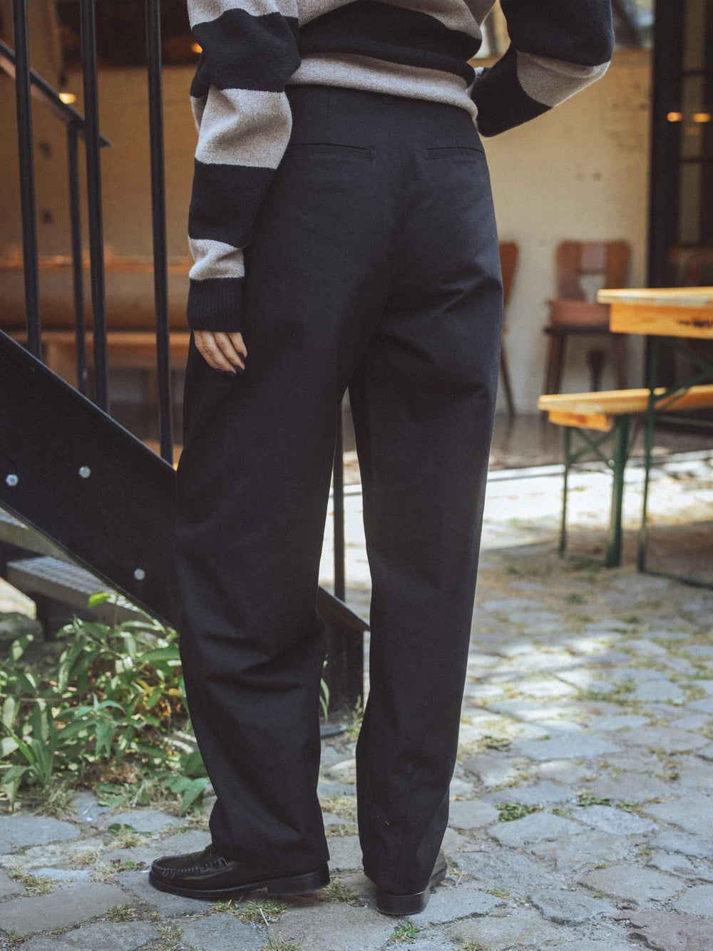 Schwarze Ballonhose