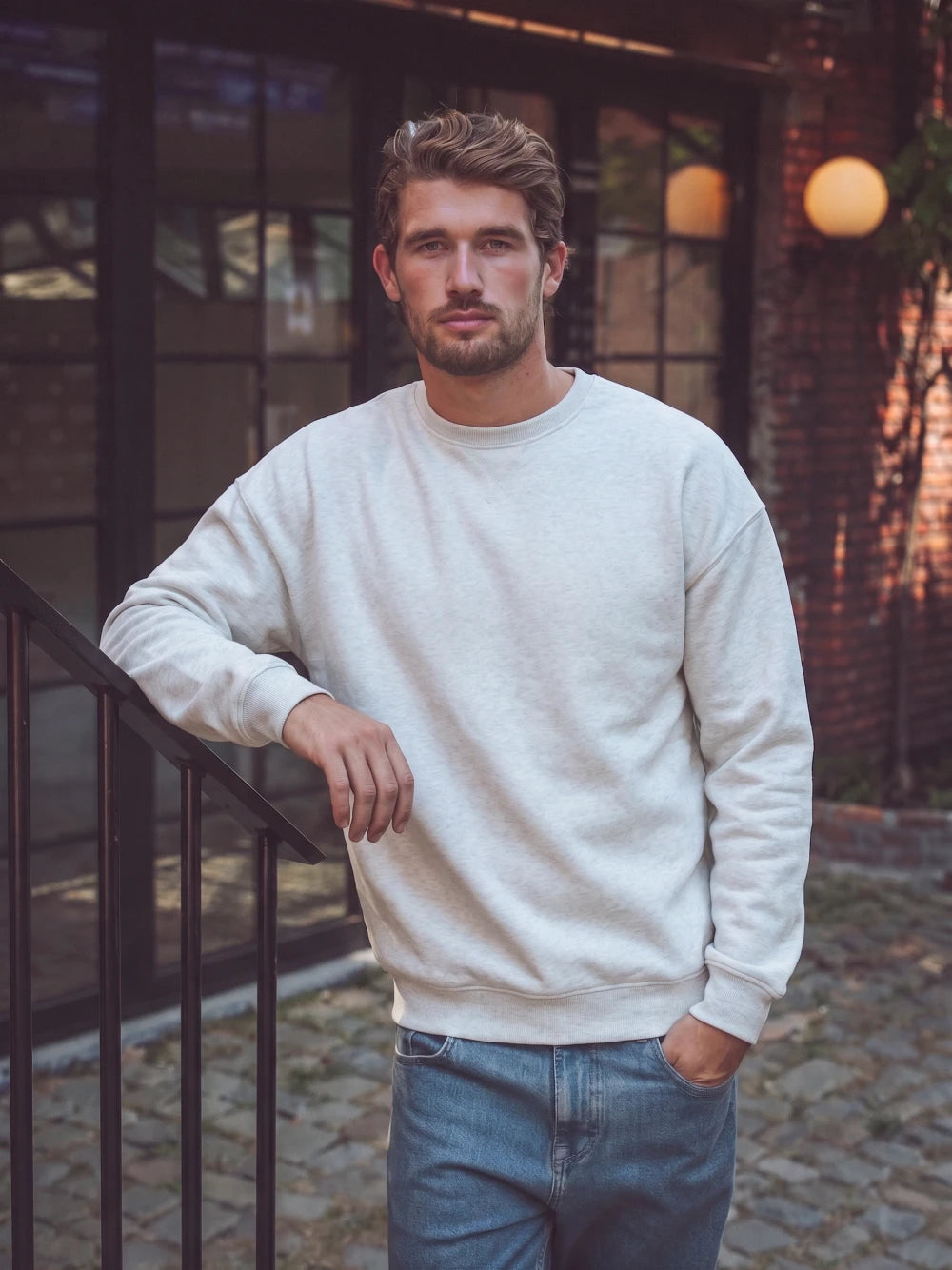 Grauer Oversized Basic-Pullover