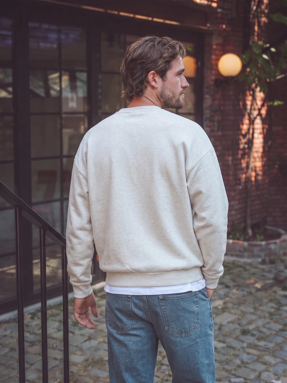 Grauer Oversized Basic-Pullover