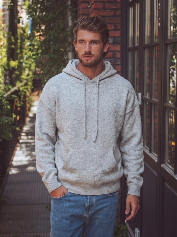Hellgrauer Strickhoodie