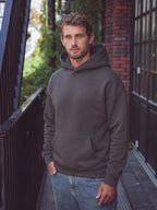 Dunkelbrauner Oversize-Kapuzenpullover