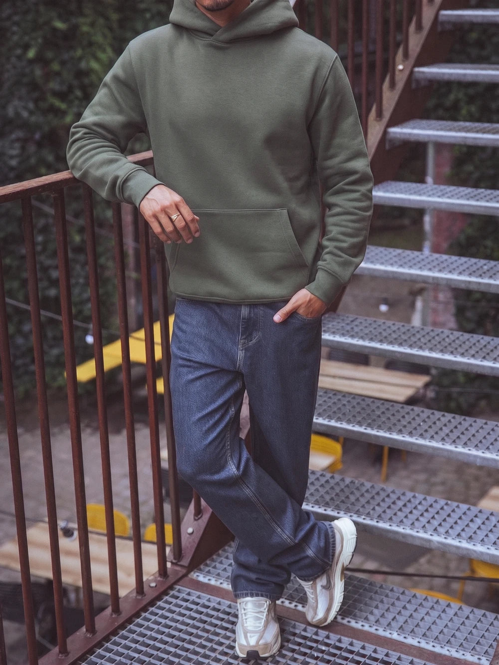 Grüner Oversize-Kapuzenpullover