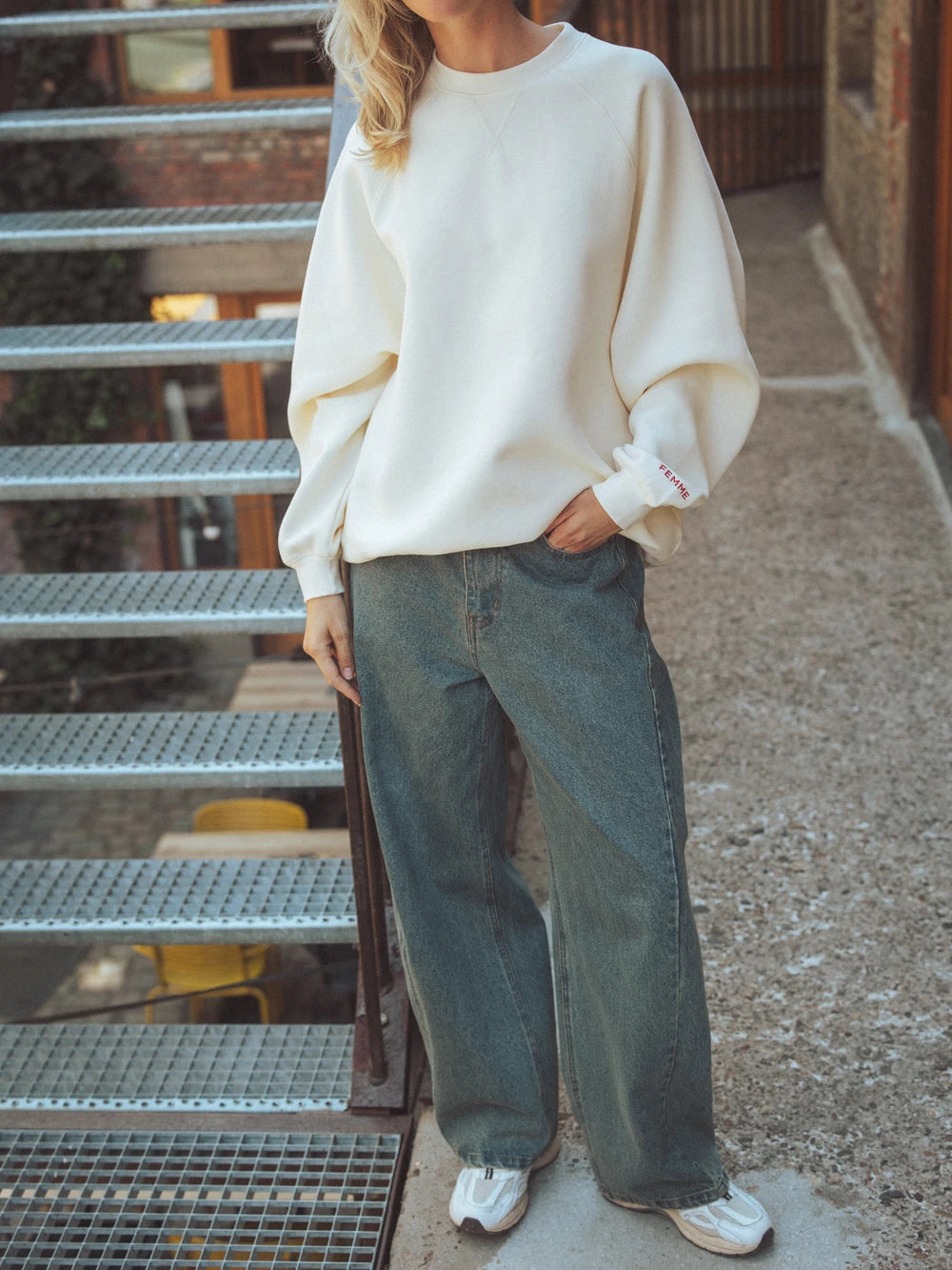 Creme Oversized-Sweater für Damen