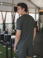 Army-grünes Basic Sport-T-Shirt