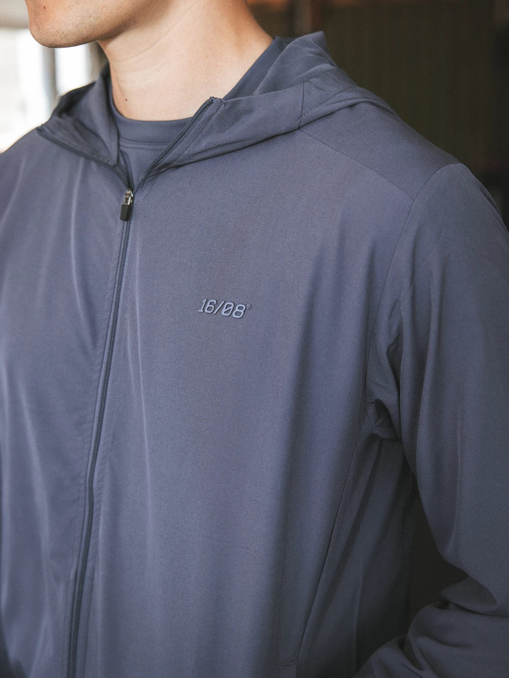 Graublaue Sportjacke