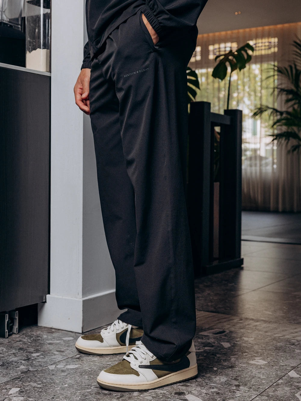 TB Black Relaxed Fit Pants