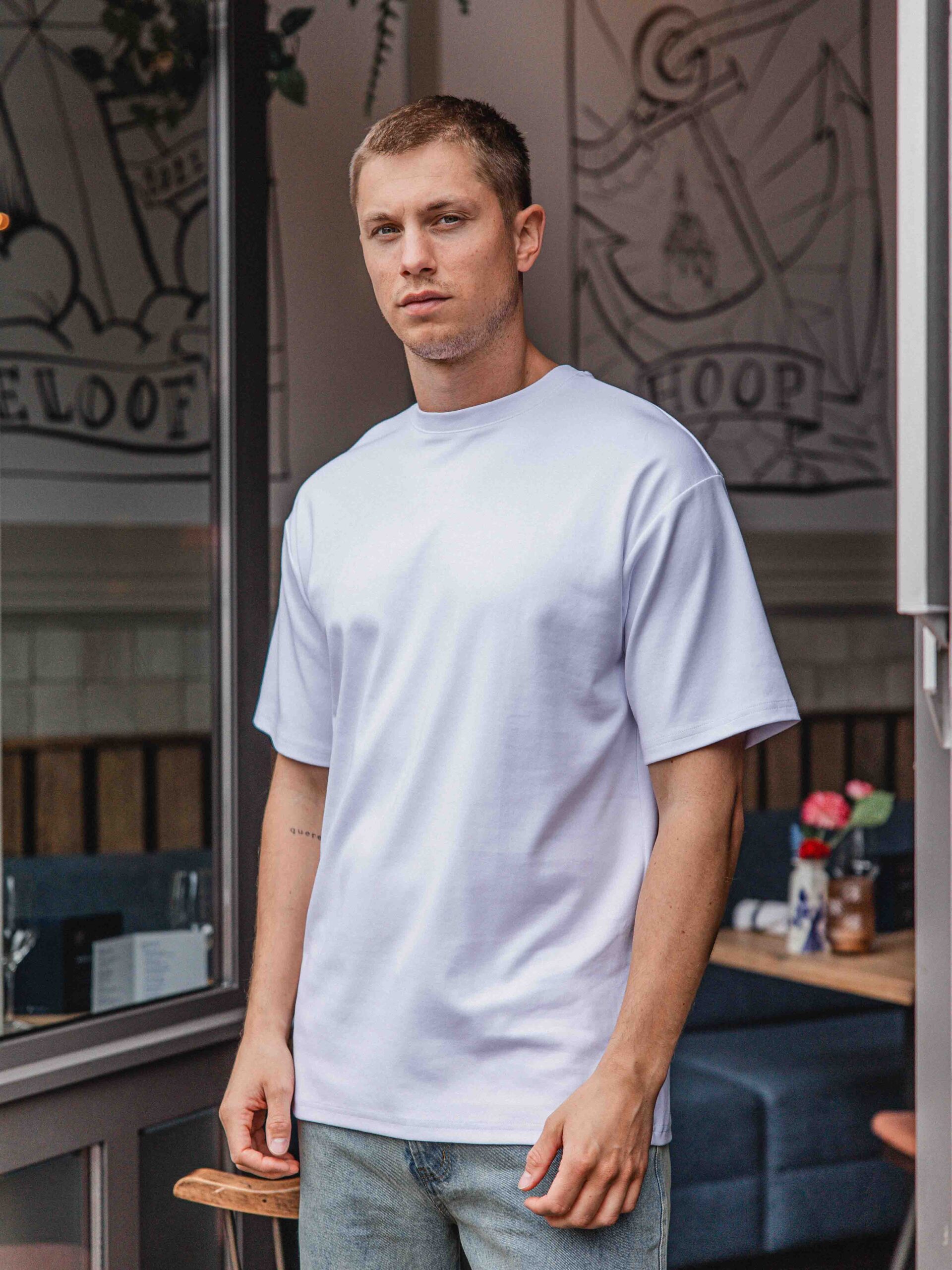 White Oversized T-shirt 1608 WEAR