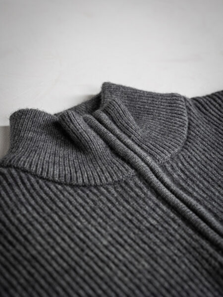 Grey Knit Zipper