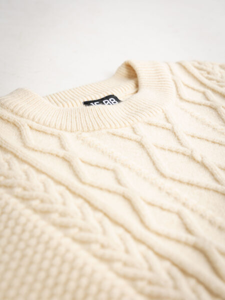 Creme Kabel Sweater