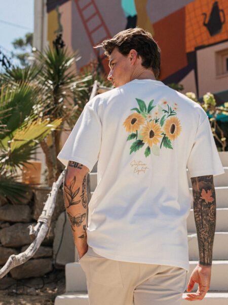 Weißes Sonnenblumen-T-Shirt in Übergröße