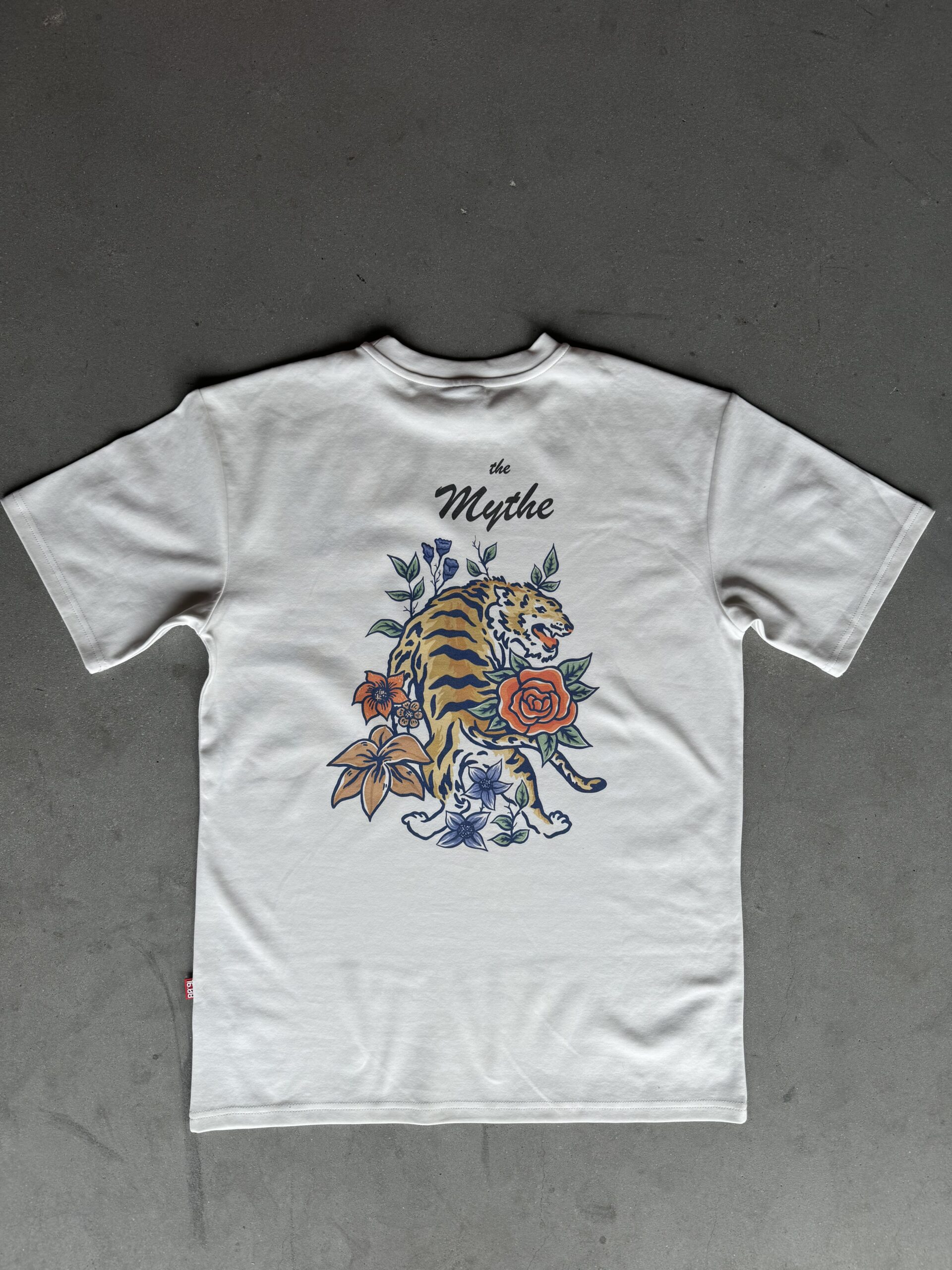 White Tiger Oversized T-shirt 1608 WEAR
