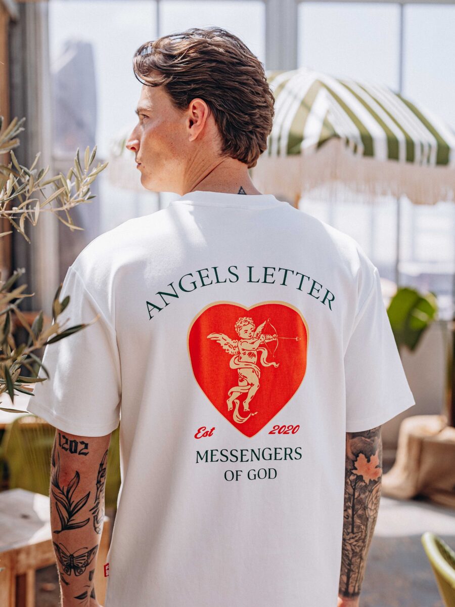 Angels Creme Oversized T-shirt 1608 WEAR