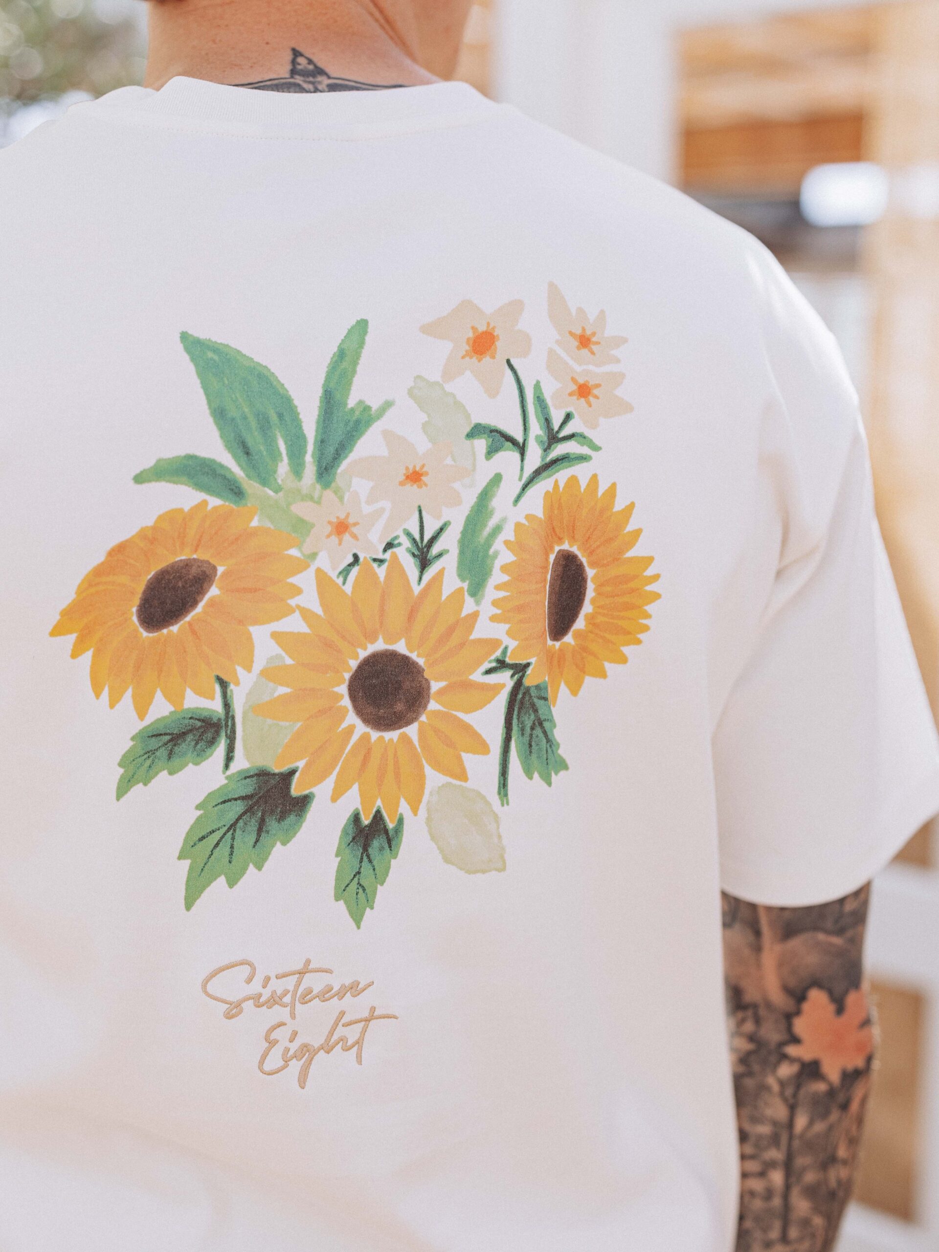 White Sunflower Oversized T-shirt 1608 WEAR