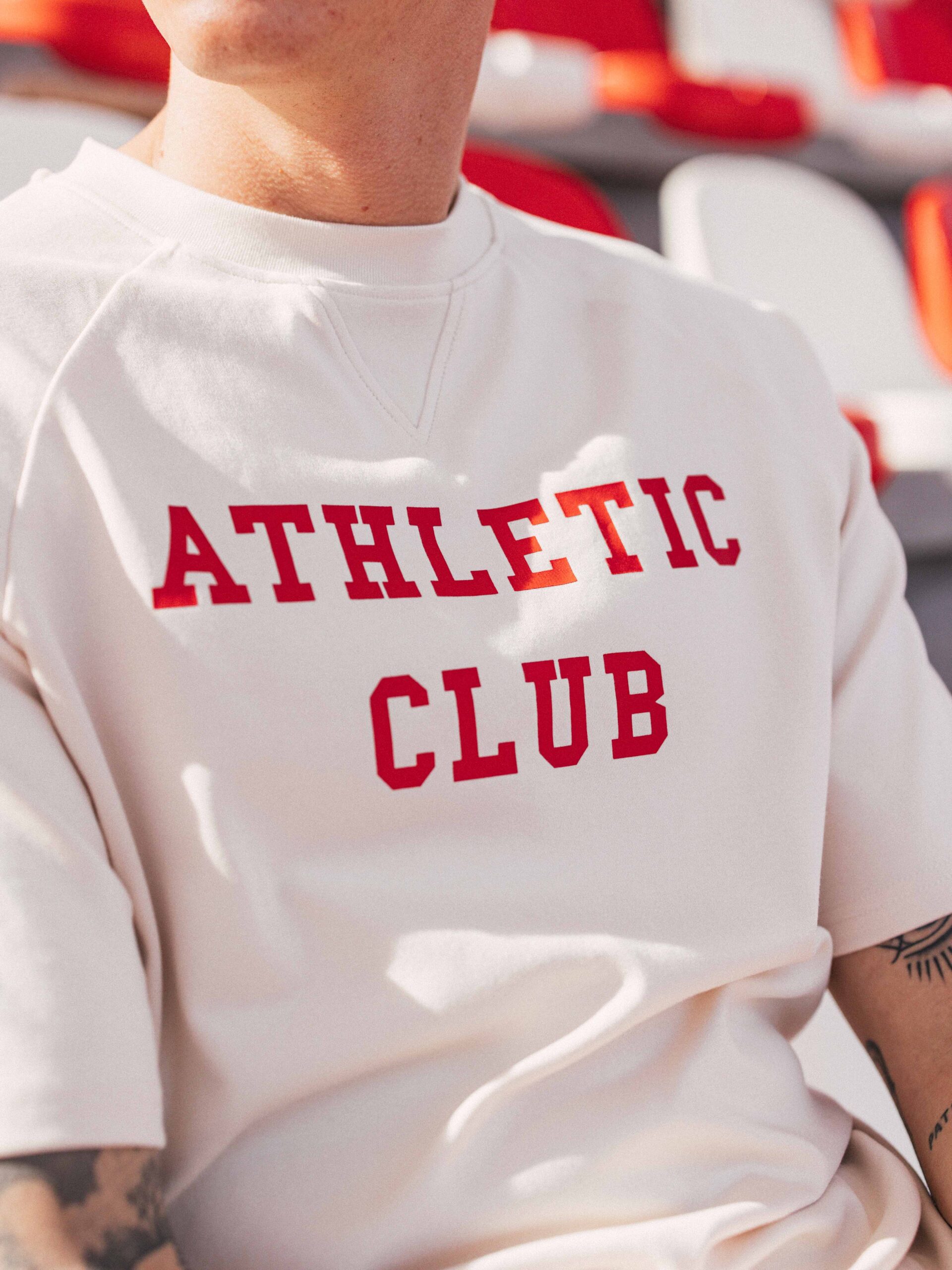 Athletic Club Oversized T-shirt 1608 WEAR