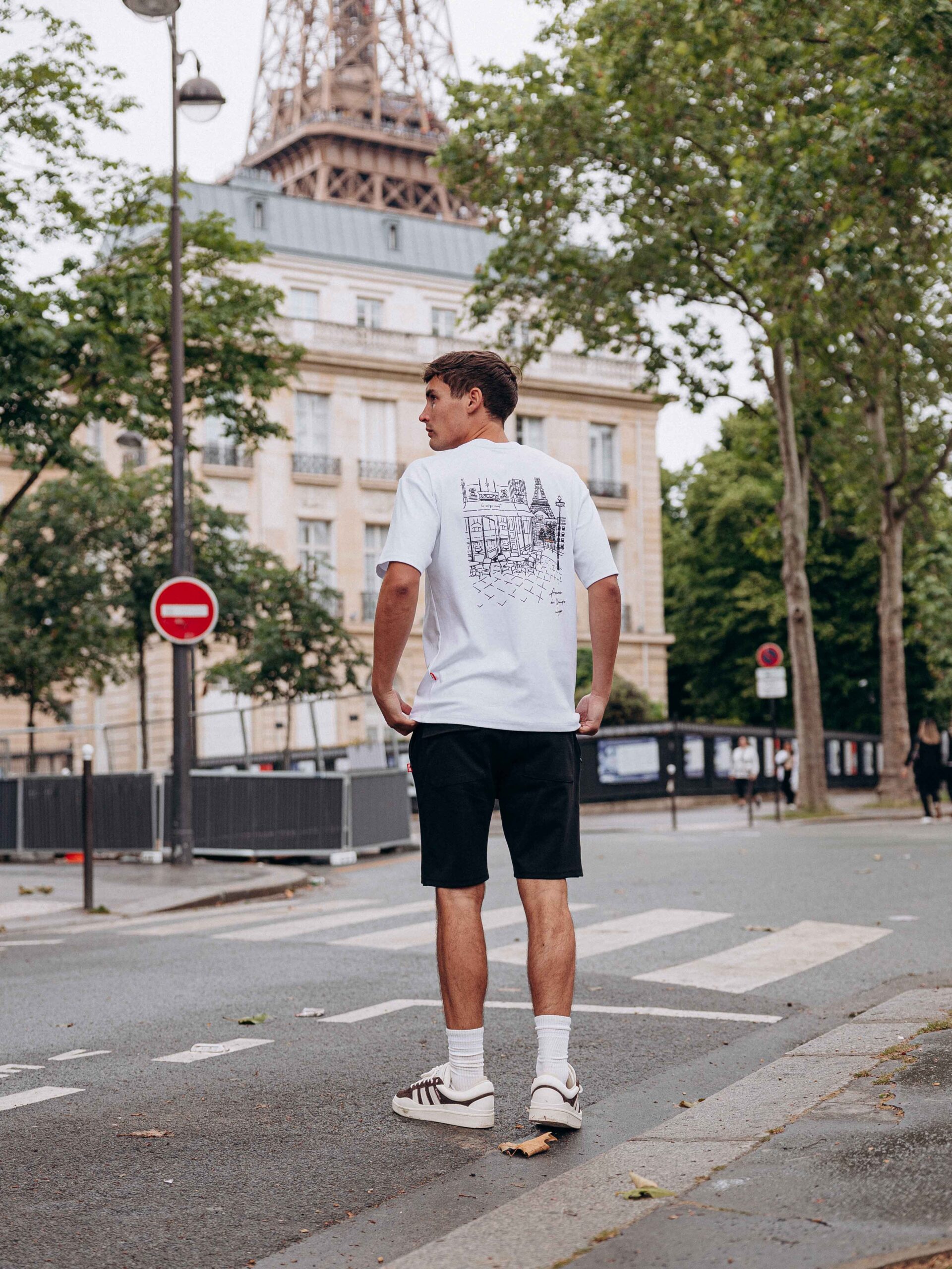 Eiffel Tower White Oversized T-shirt 1608 WEAR