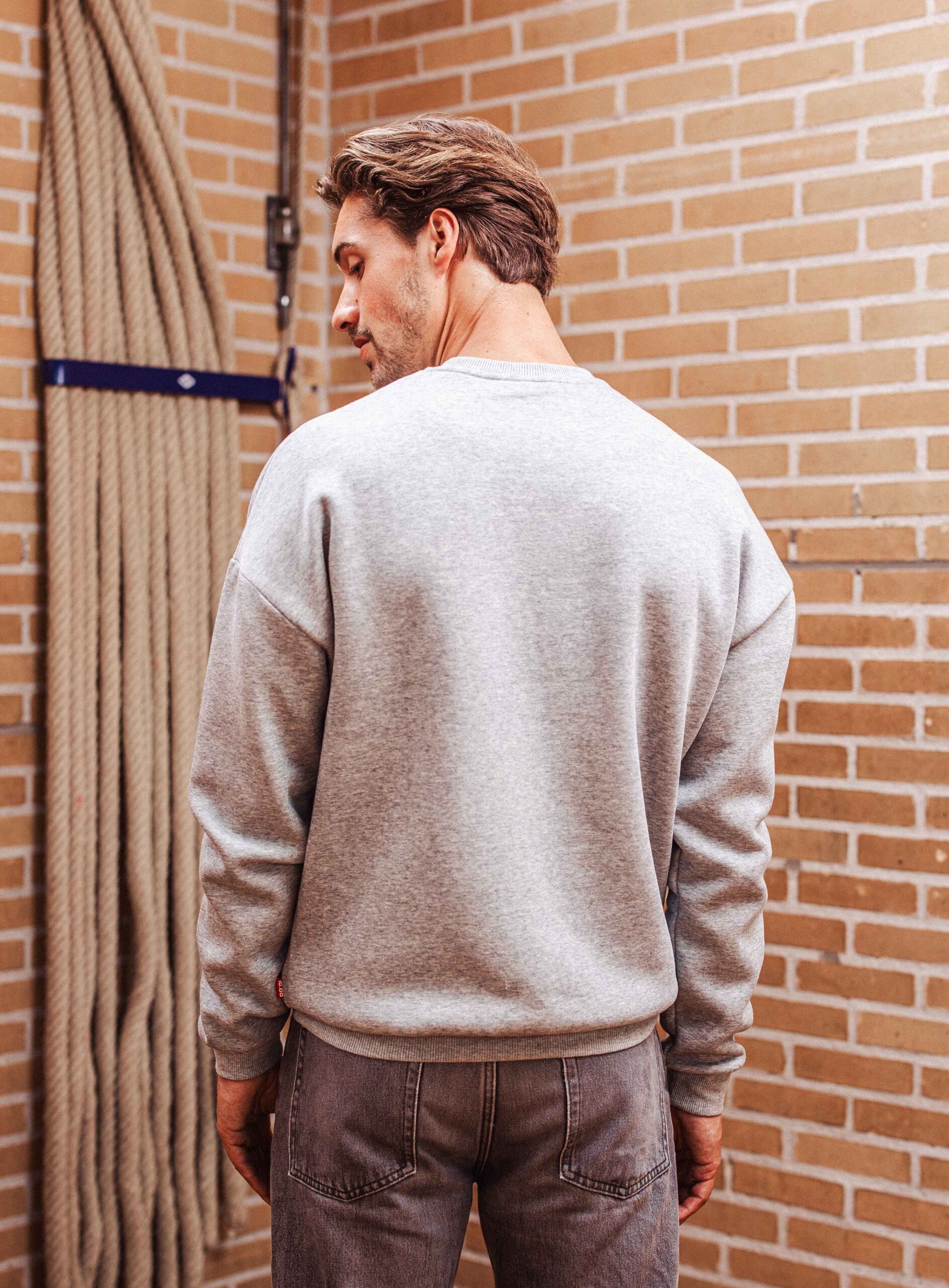 Grey Eight Sweater 1608 WEAR