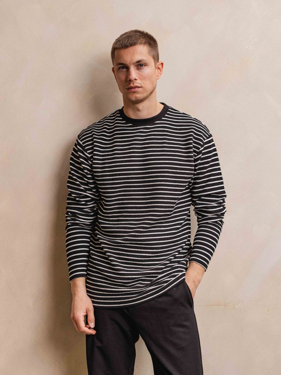 Black Stripe Longleeve