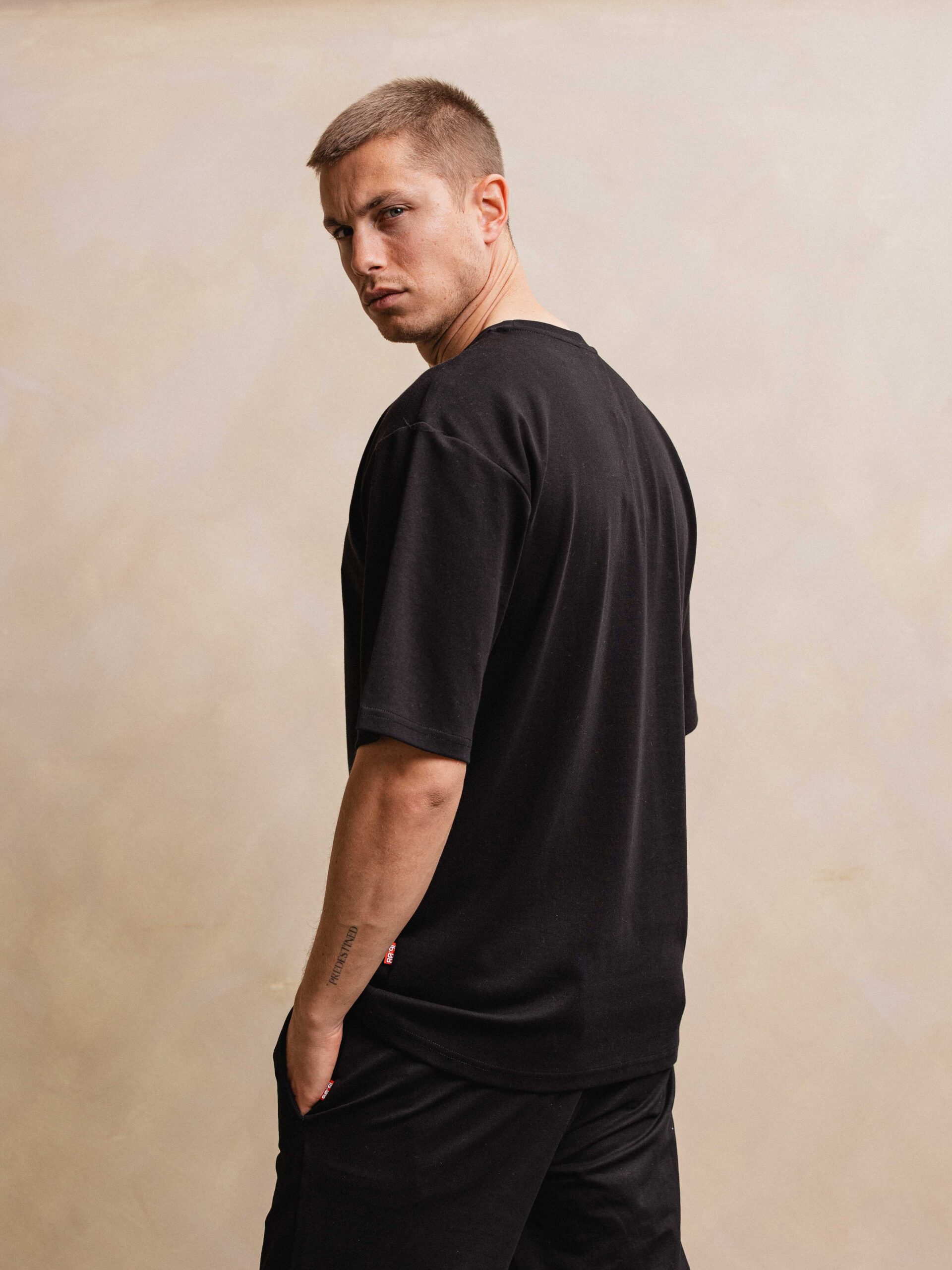 Black Oversized T-shirt ’24 1608 WEAR