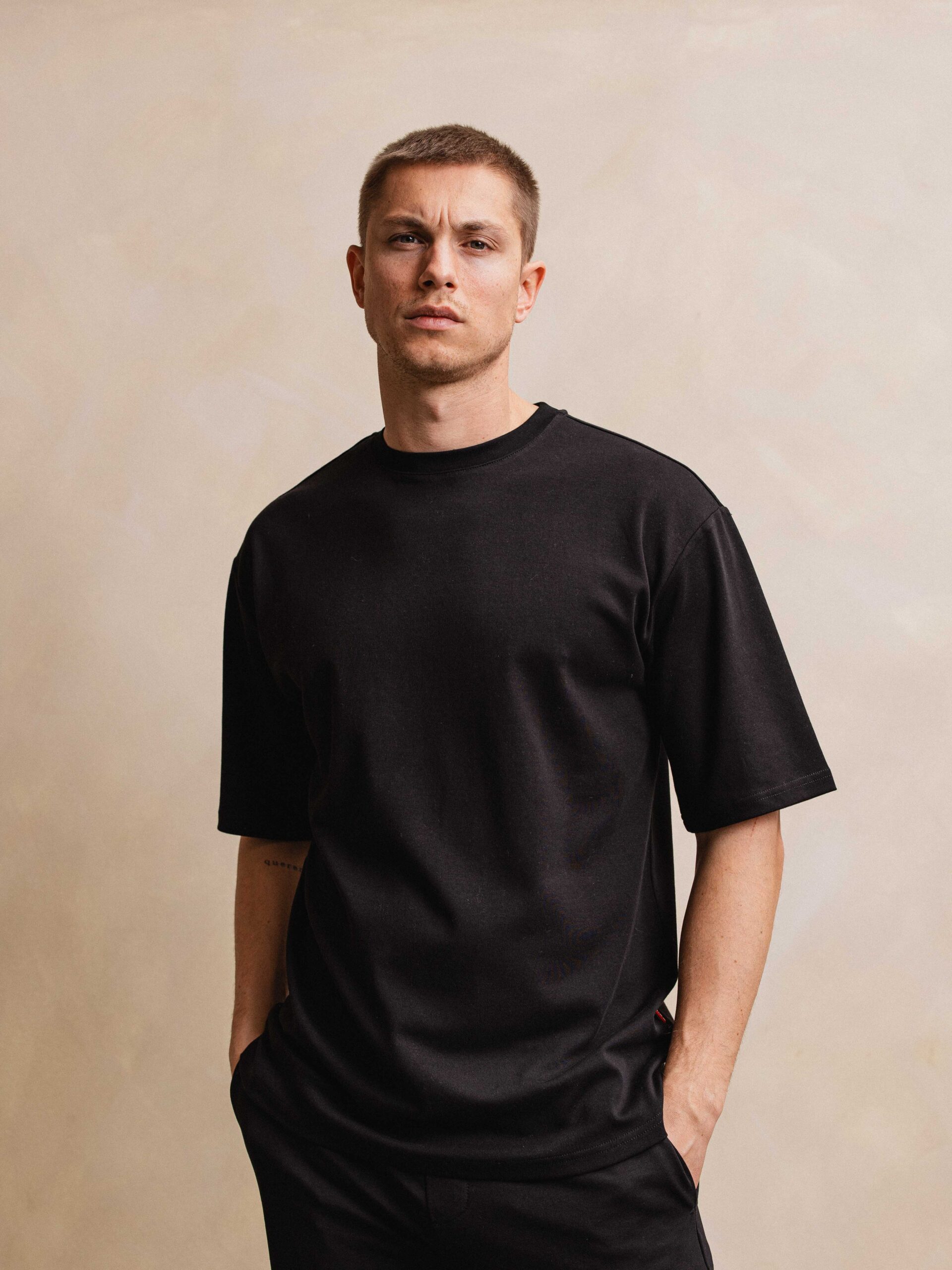 Black Oversized T-shirt ’24 1608 WEAR