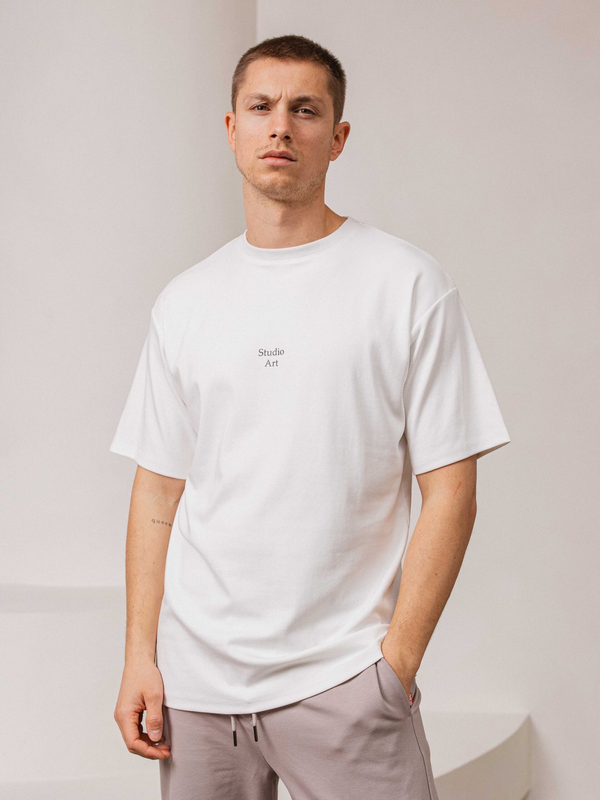 White Art T-Shirt 1608 WEAR