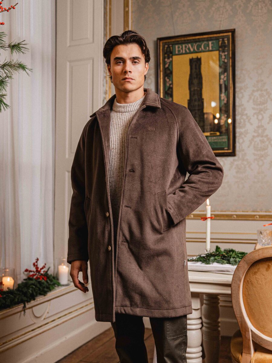 Brown Coat 1608 WEAR