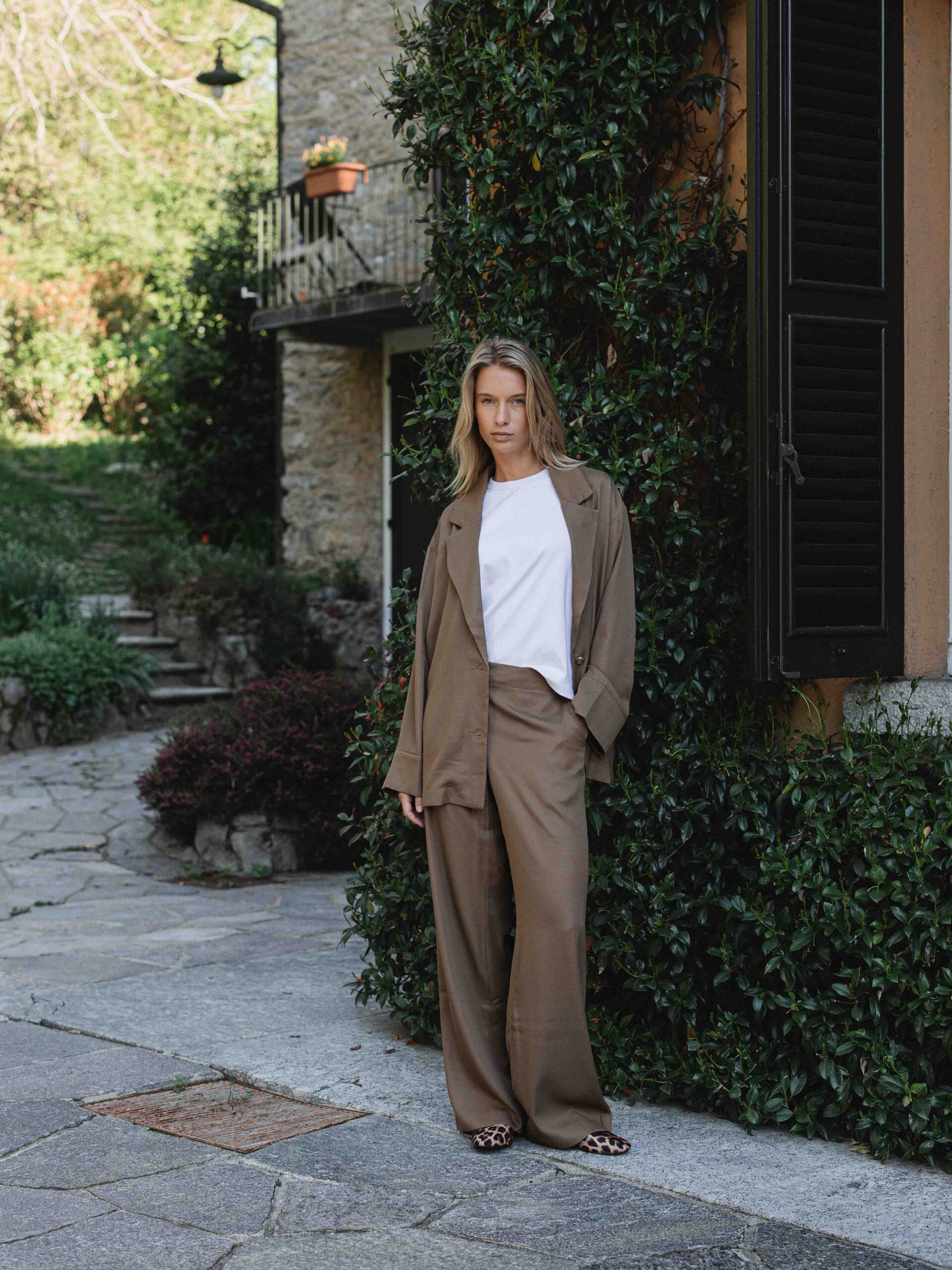 Brown Femme Blazer 1608 WEAR
