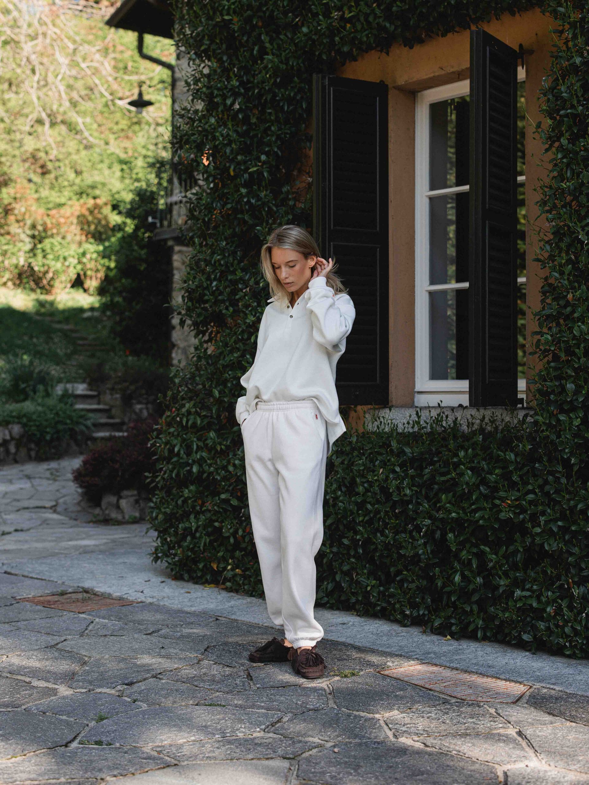 White Jogging Pants 1608 WEAR