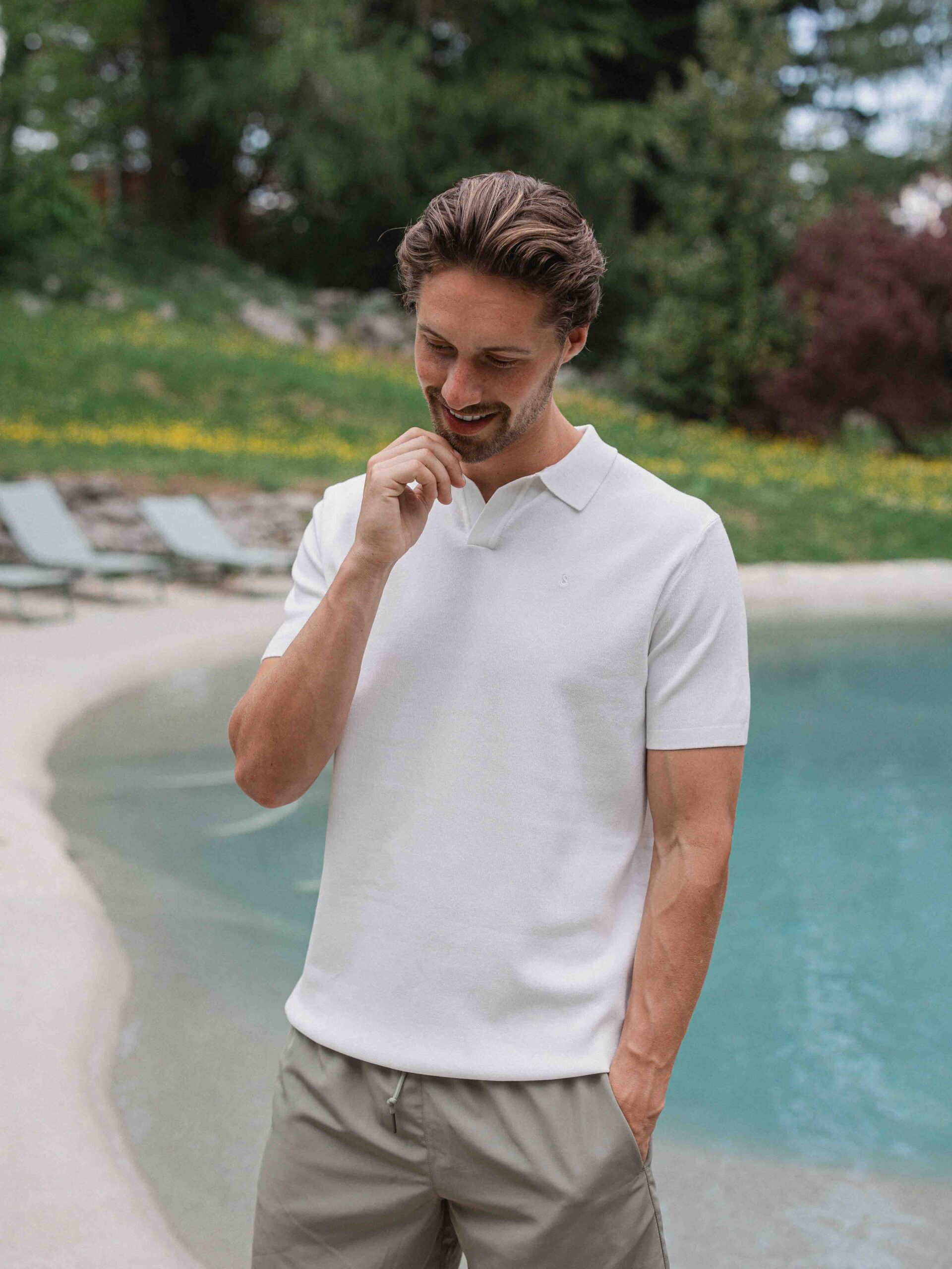 White Knit V-polo 1608 WEAR