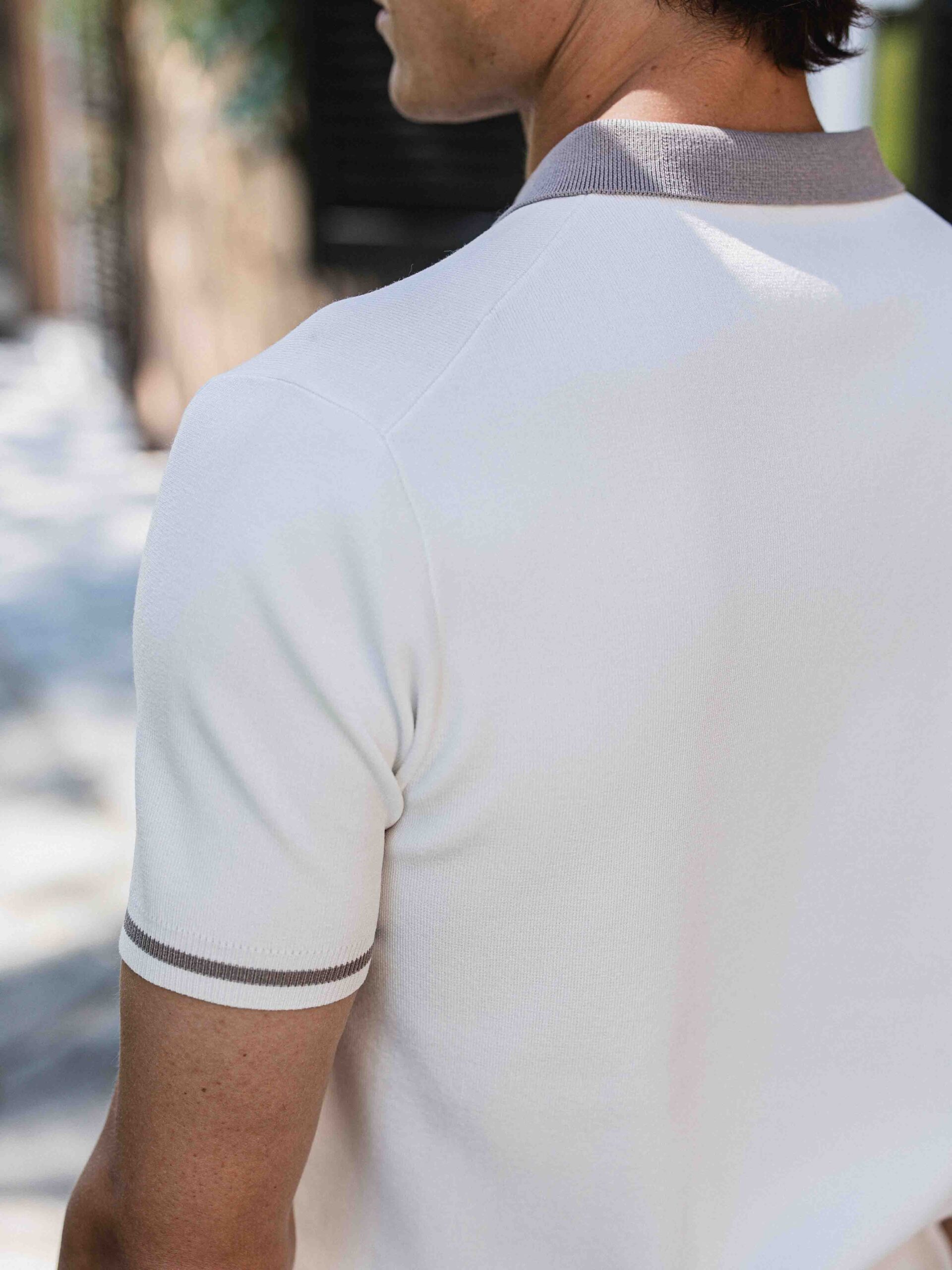 White Knit Collar Polo 1608 WEAR