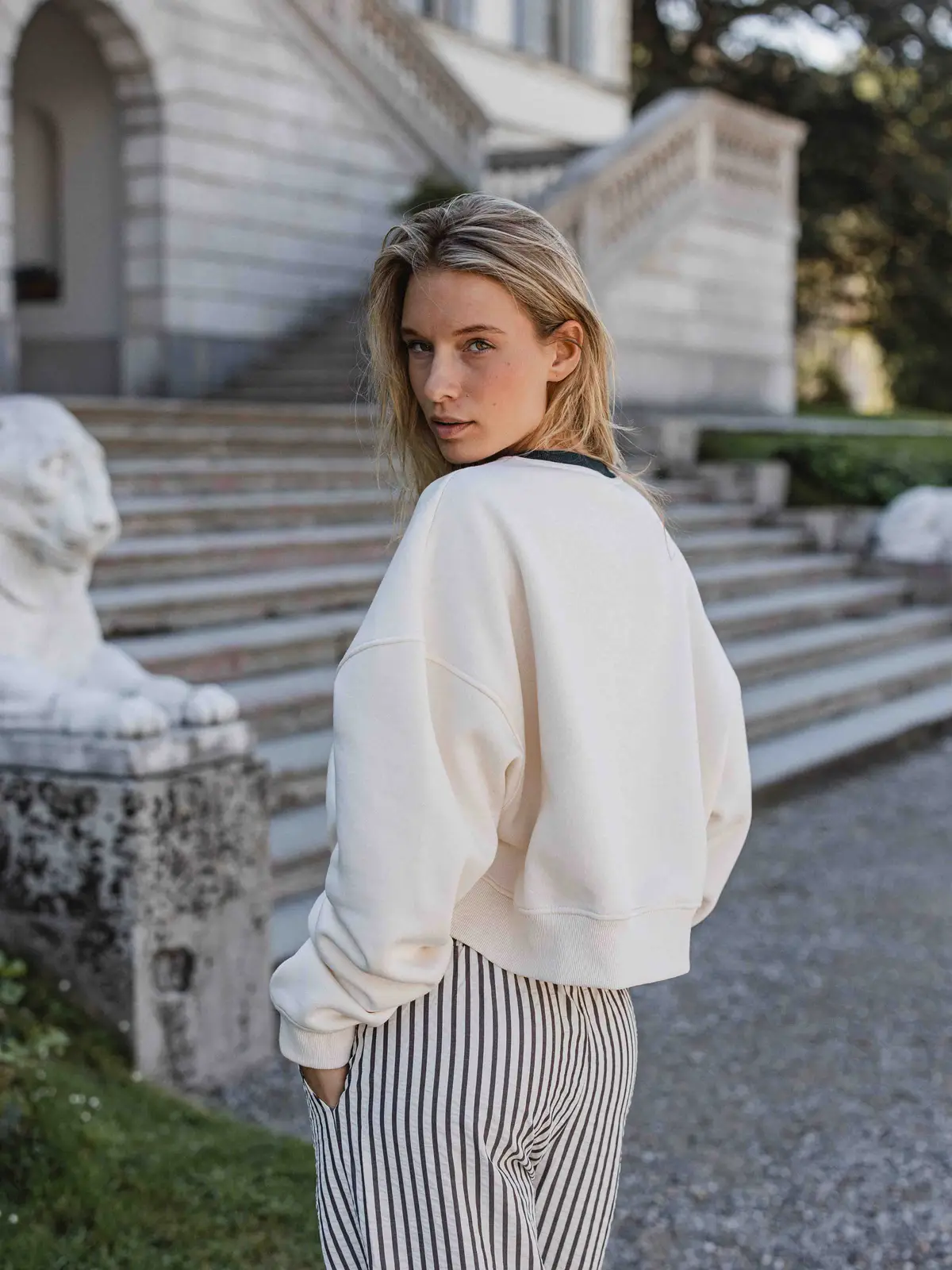 Cropped Italy Sweater 1608 WEAR