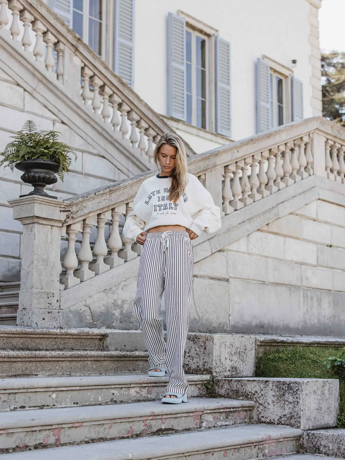 Cropped Italy Sweater 1608 WEAR