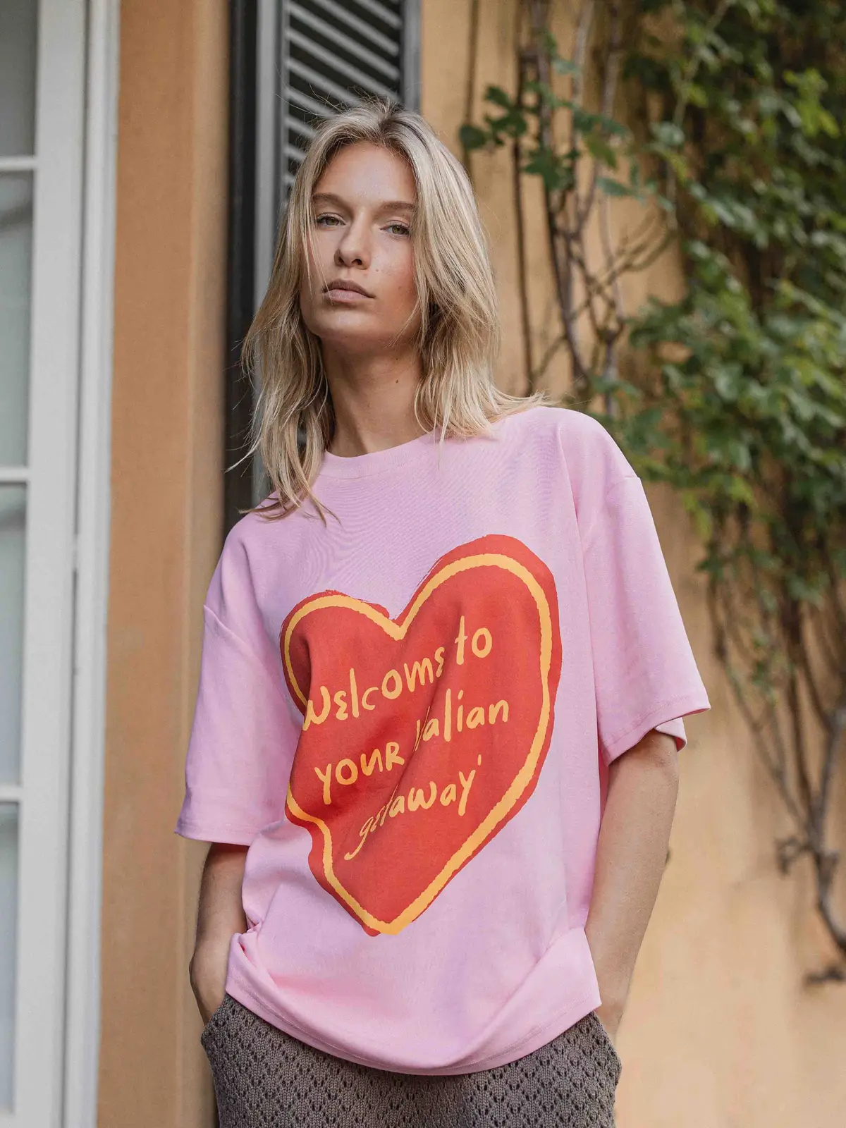 Pink Heart T-shirt 1608 WEAR