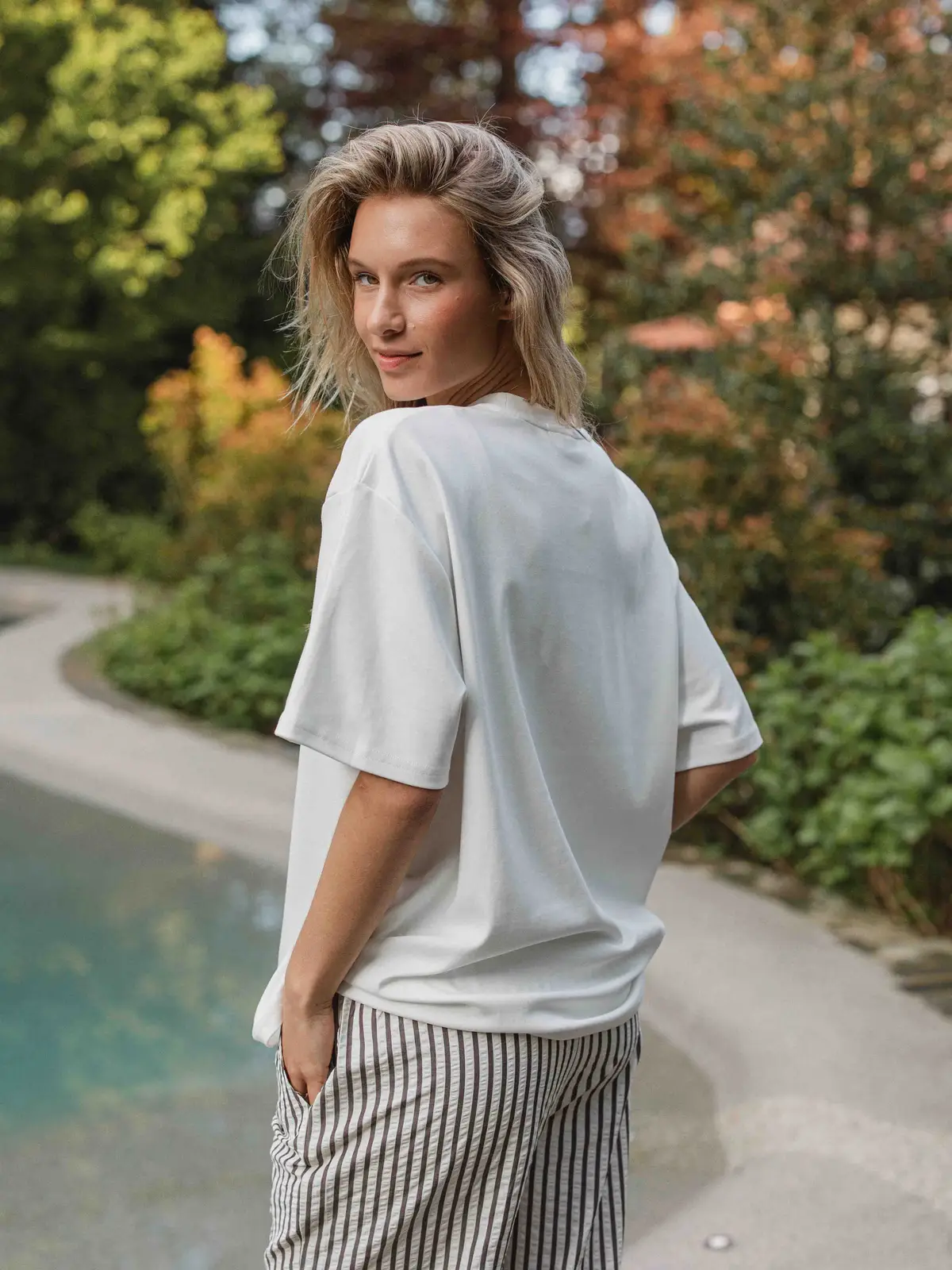 White Heart T-shirt 1608 WEAR