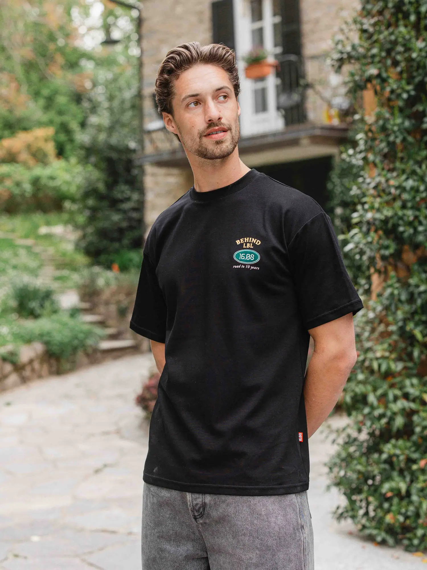 Black Label Oversized T-shirt 1608 WEAR