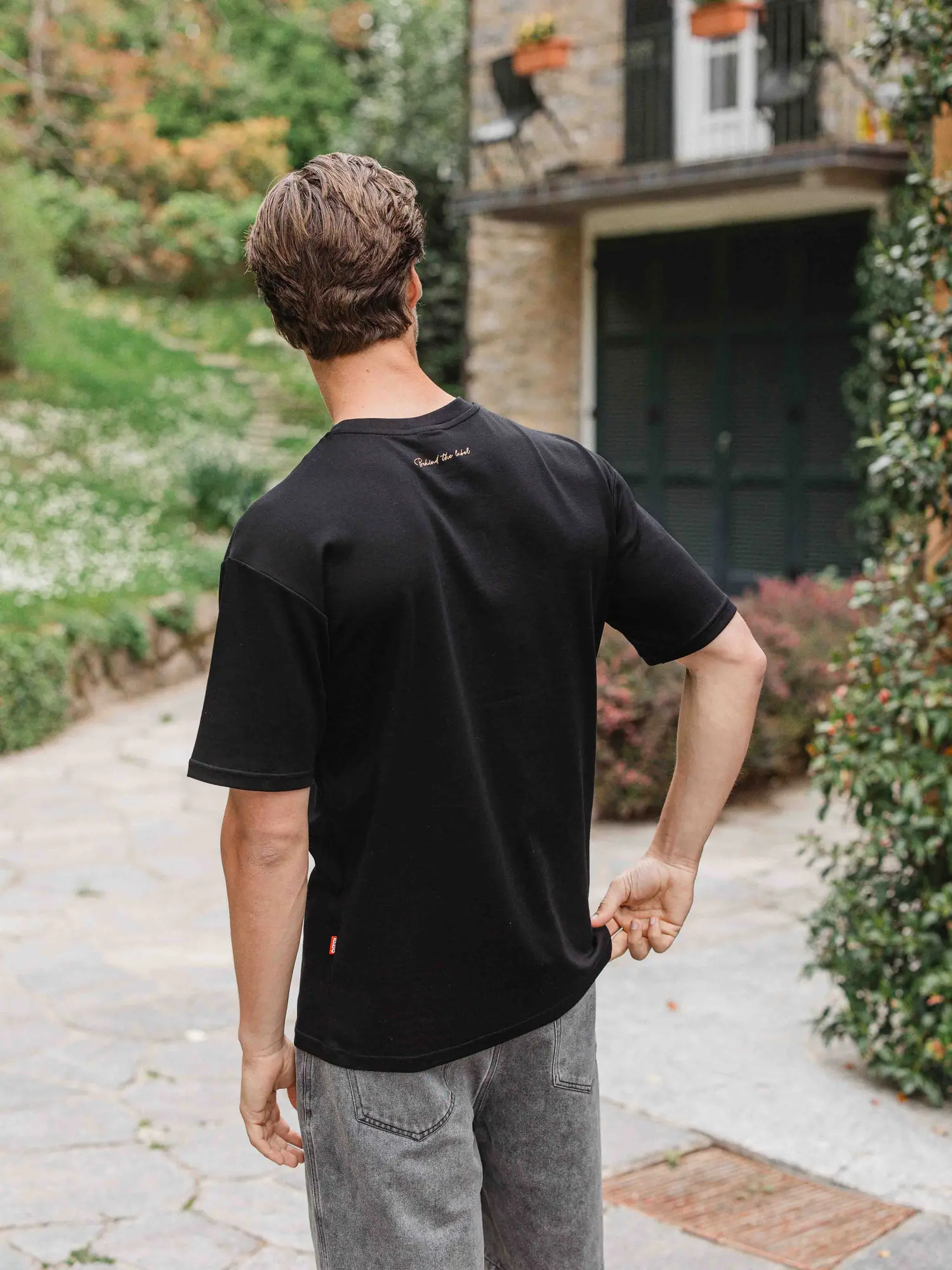 Black Behind Oversized T-shirt 1608 WEAR