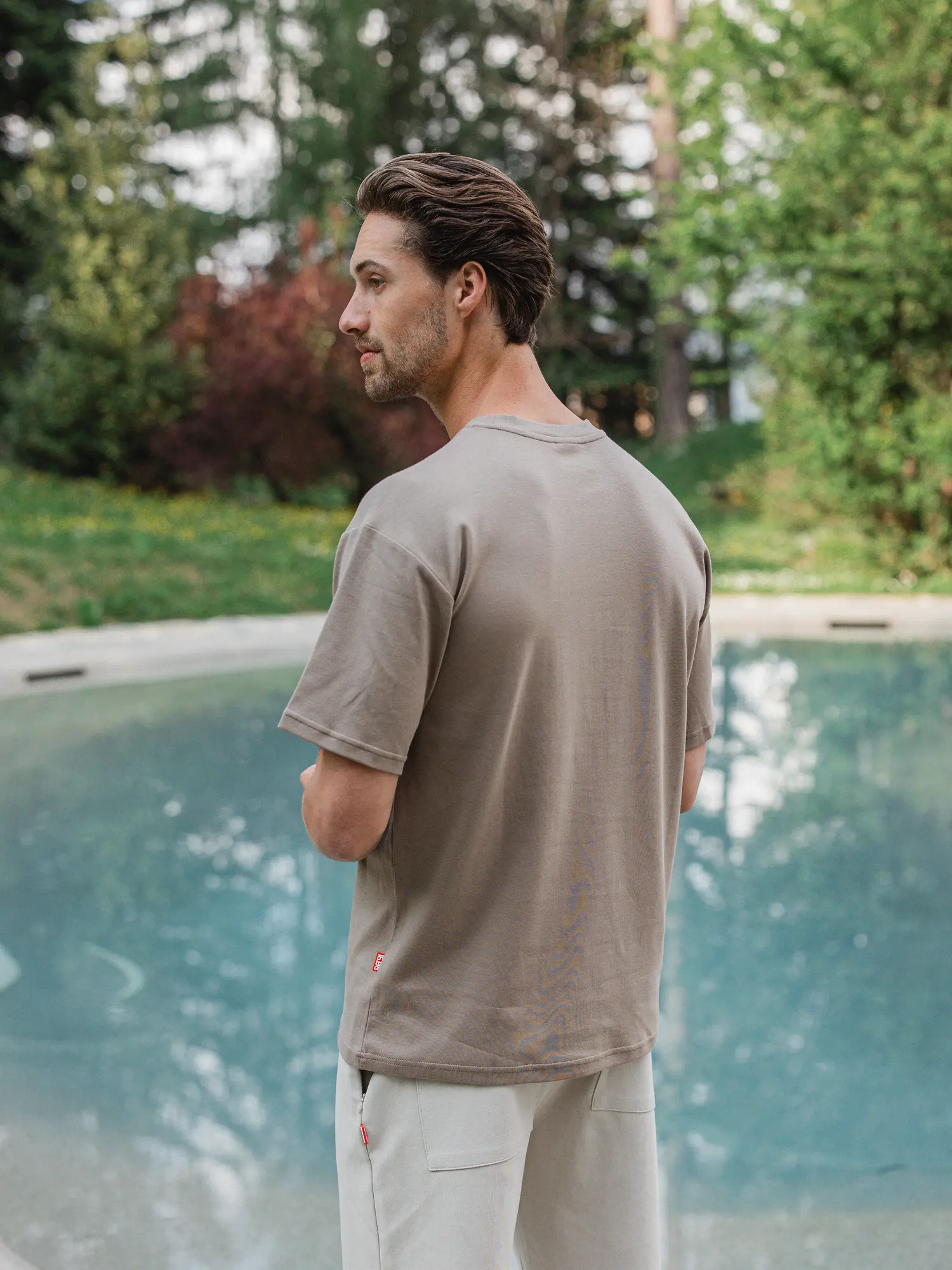 Brown Label Oversized T-shirt 1608 WEAR