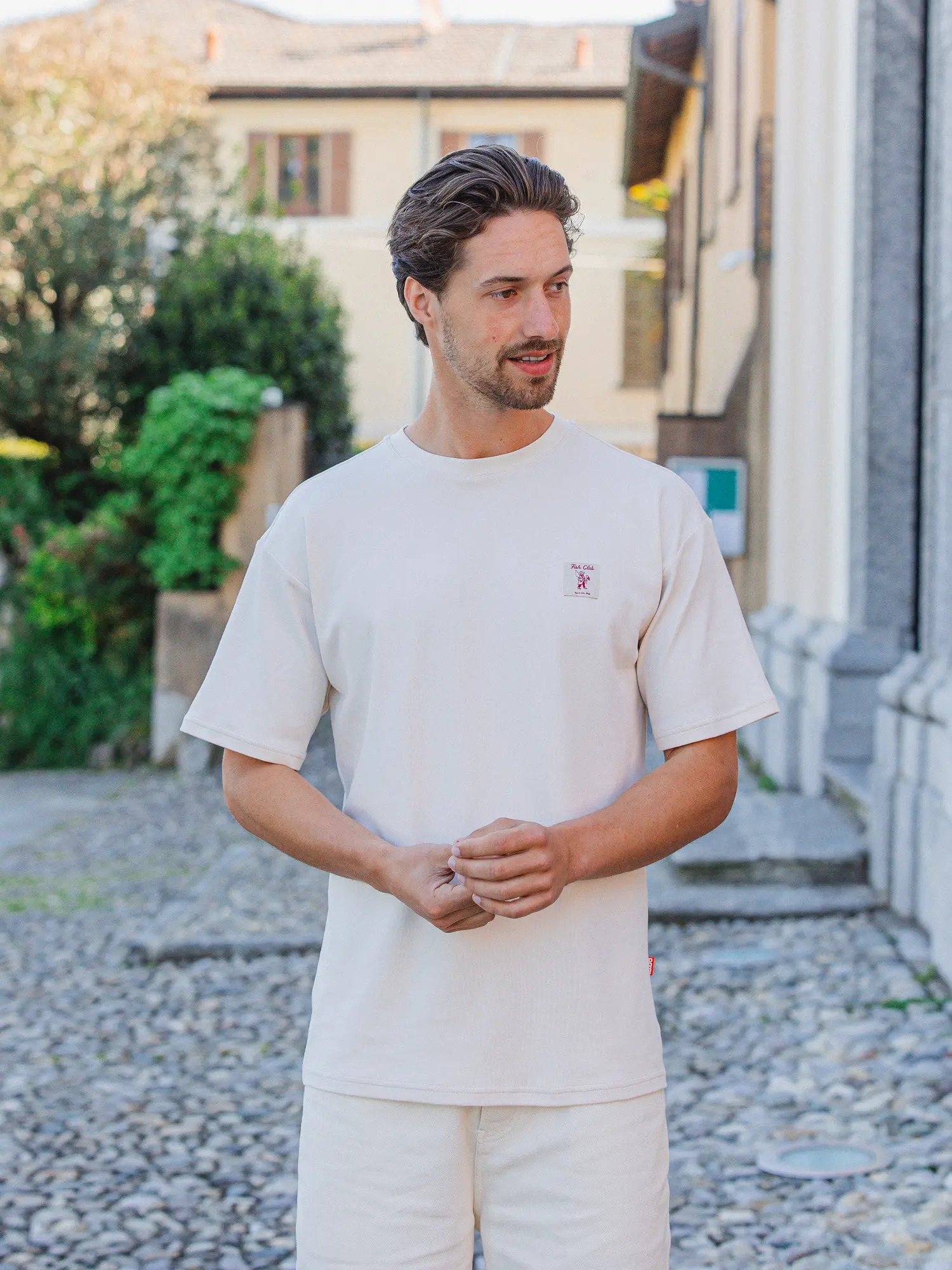 Creme Fish Club Oversized T-shirt 1608 WEAR