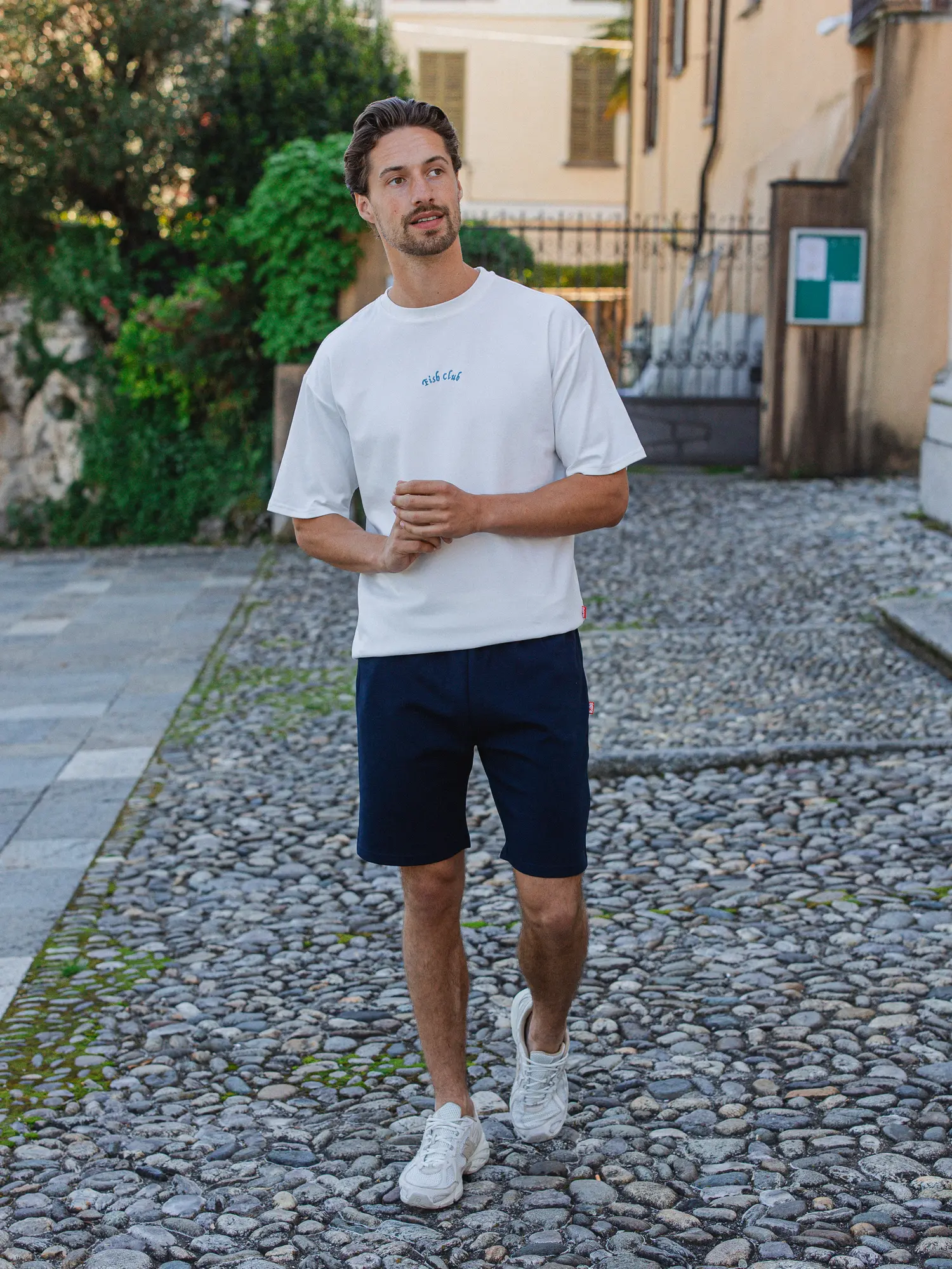 Oyster Tavern Oversized T-shirt 1608 WEAR